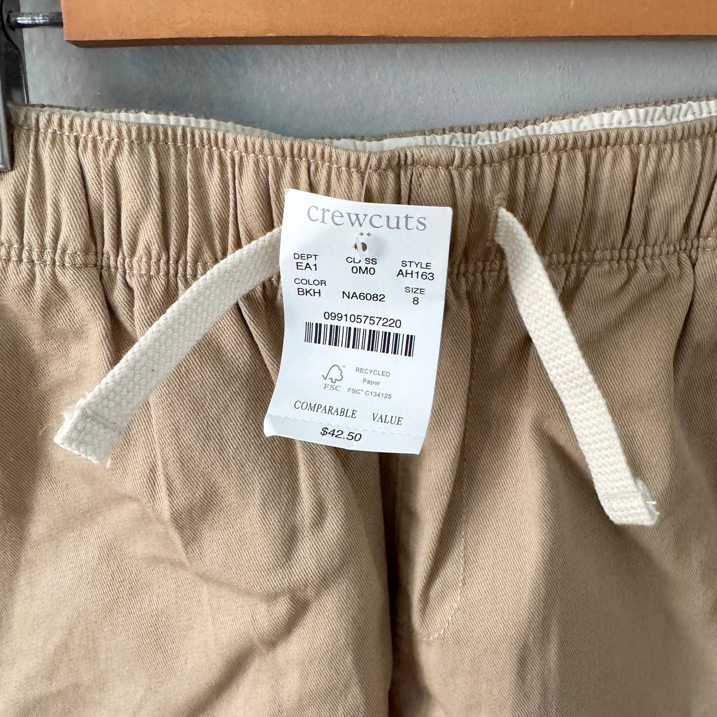 Crewcuts / Beige chino shorts / 8Y - New with tag