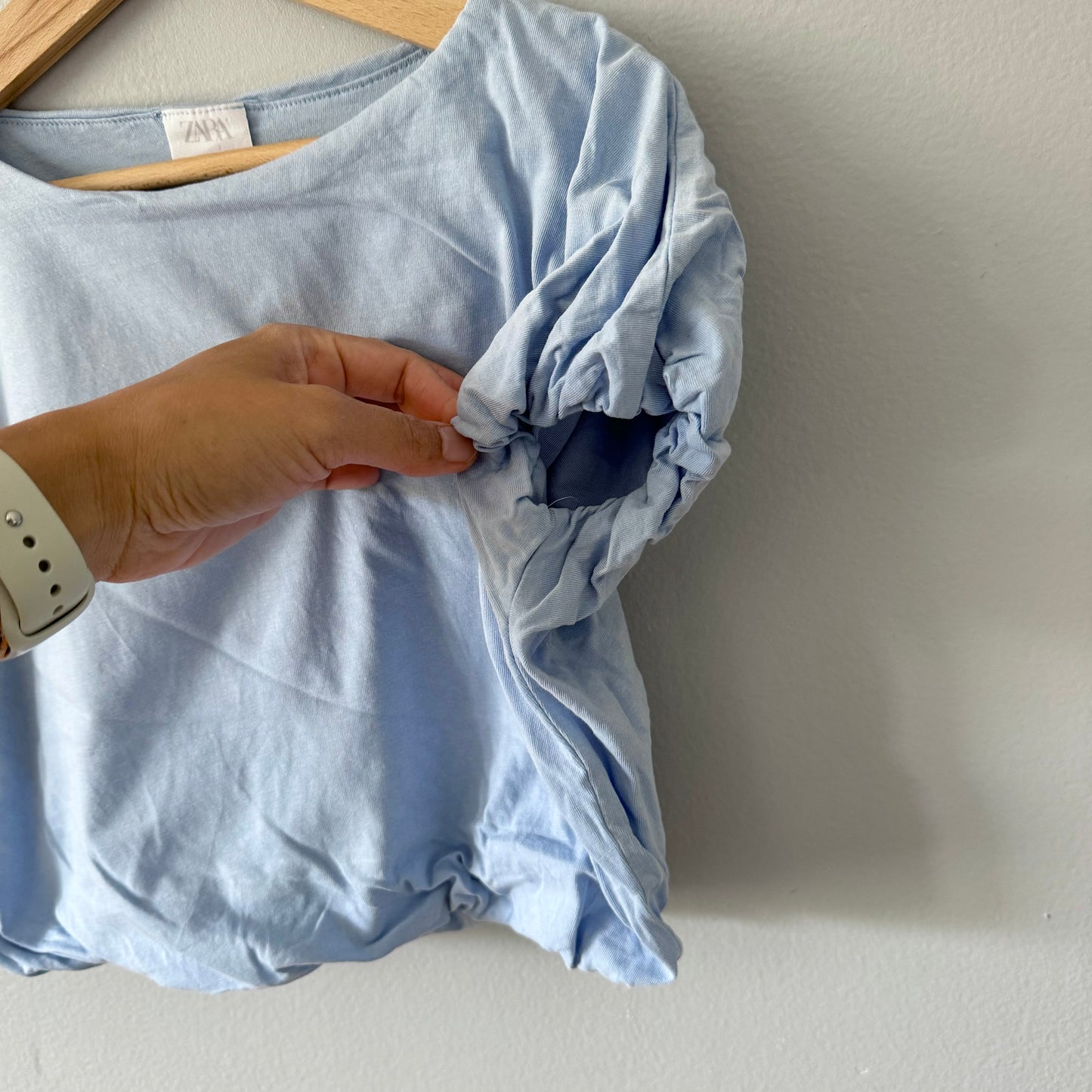 Zara / Light blue short sleeve top / 7Y