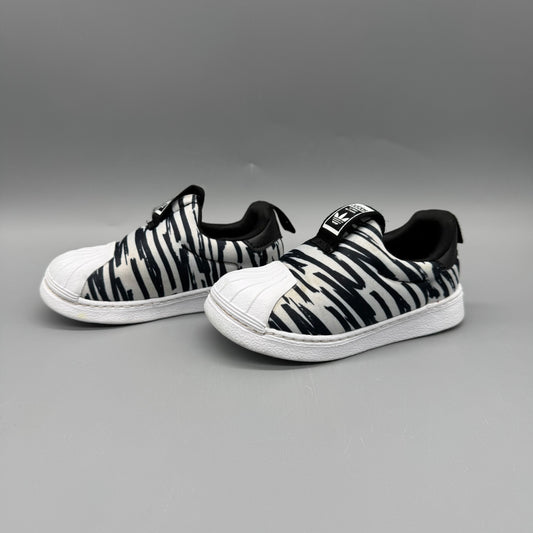 Adidas / Running Shoes / US6