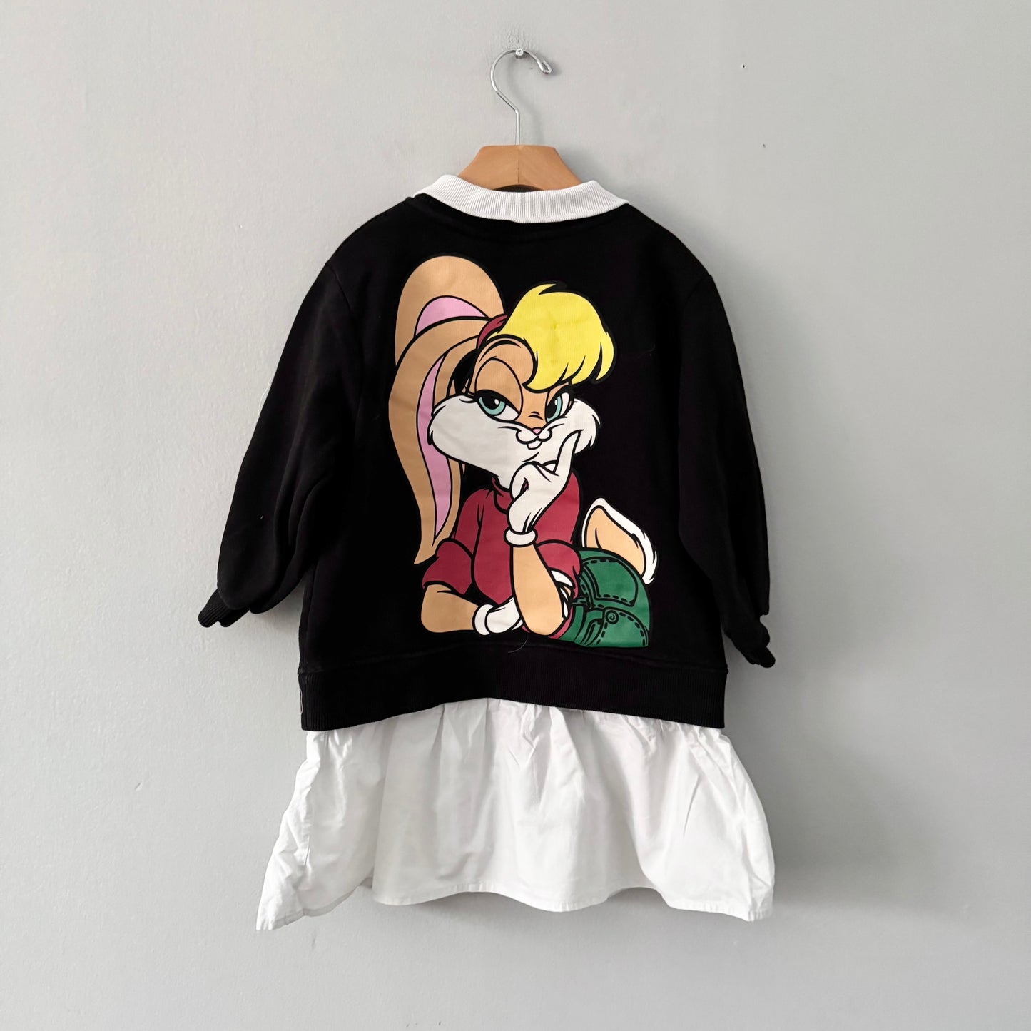 Zara / Looney Tunes Lola dress / 6Y