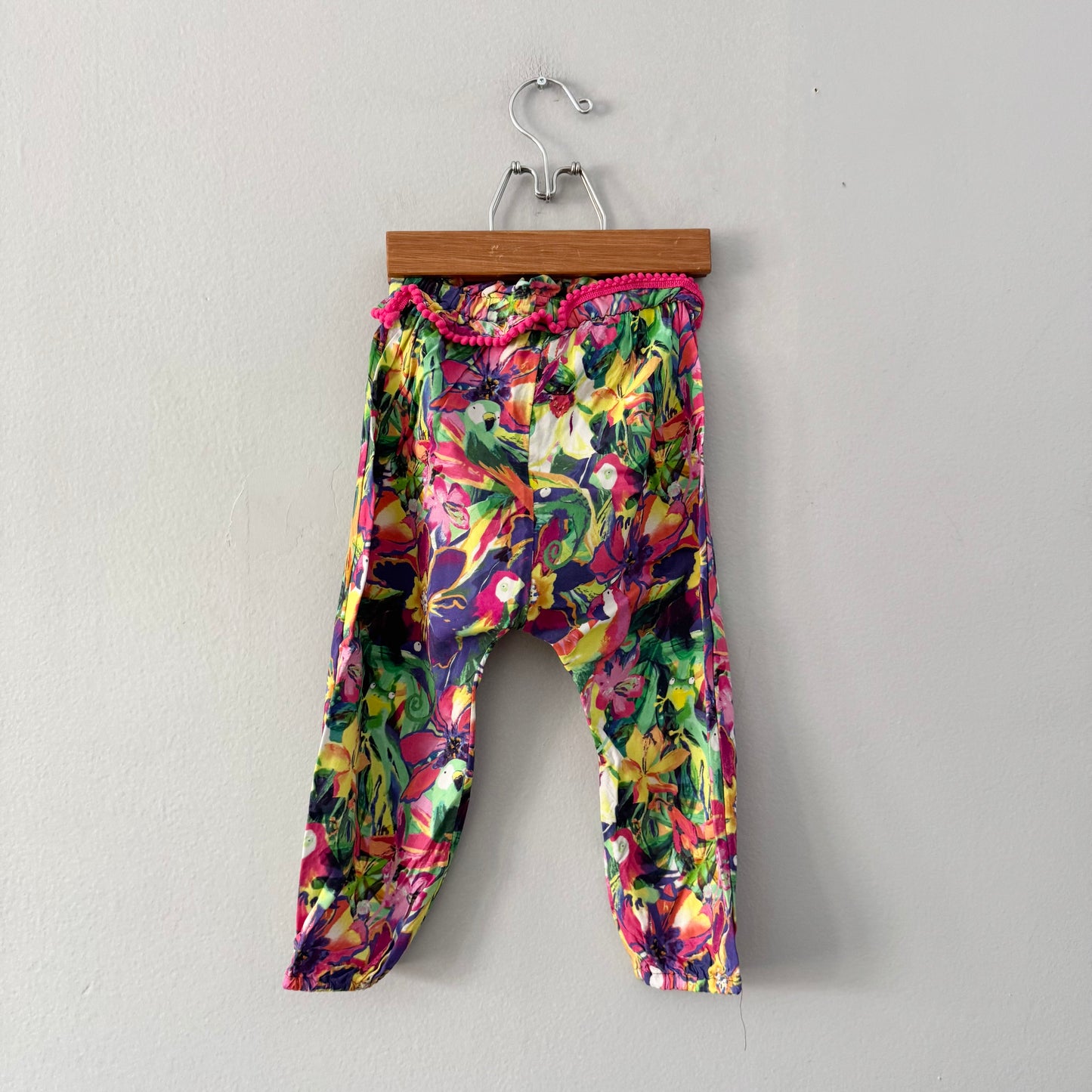 Next / Exotic animals and trees viscose pants / 2-3Y