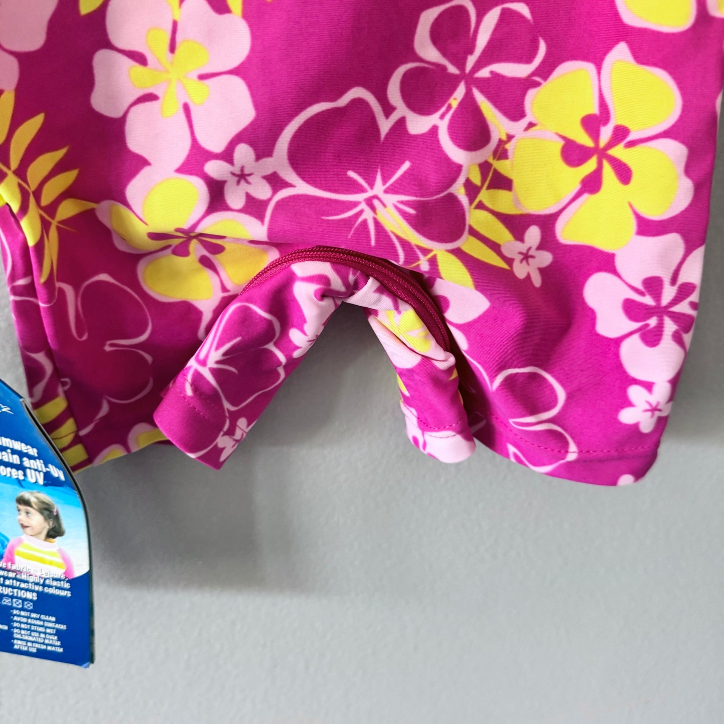 Banz / Maillot de bain rose / 6 mois - Neuf avec étiquette