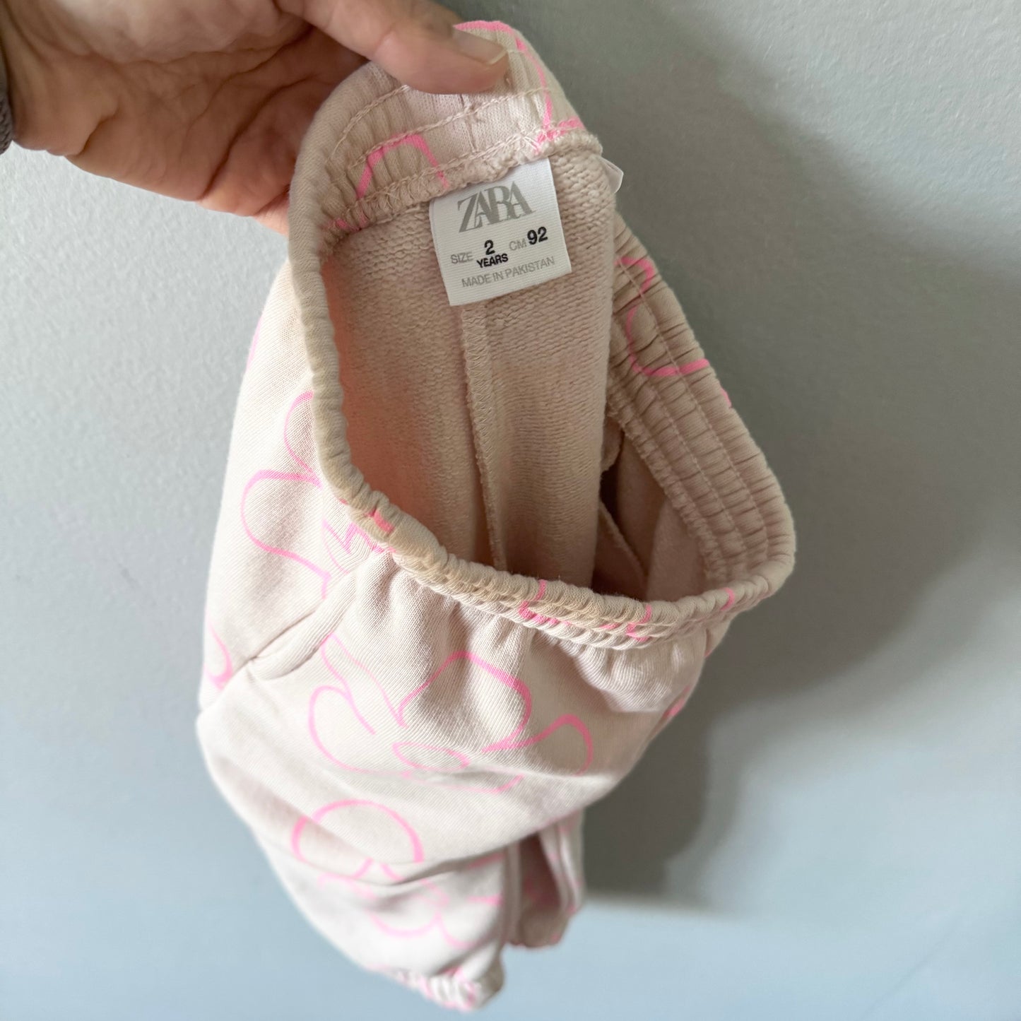 Zara / Light pink sweatpants / 2Y