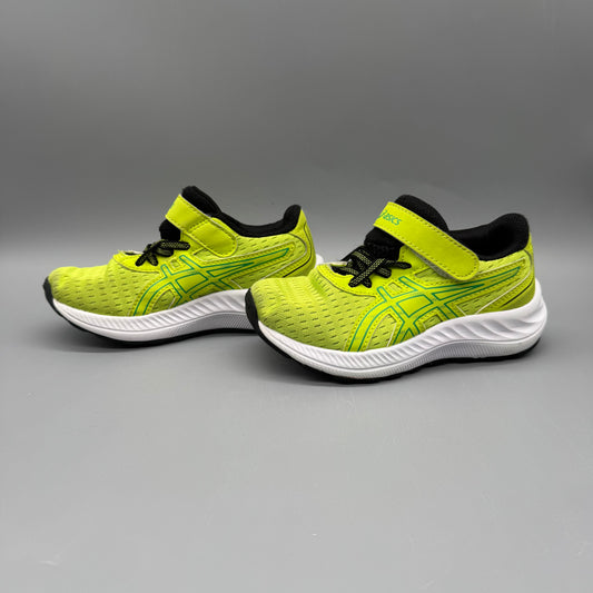 Asics / Running Shoes / US11