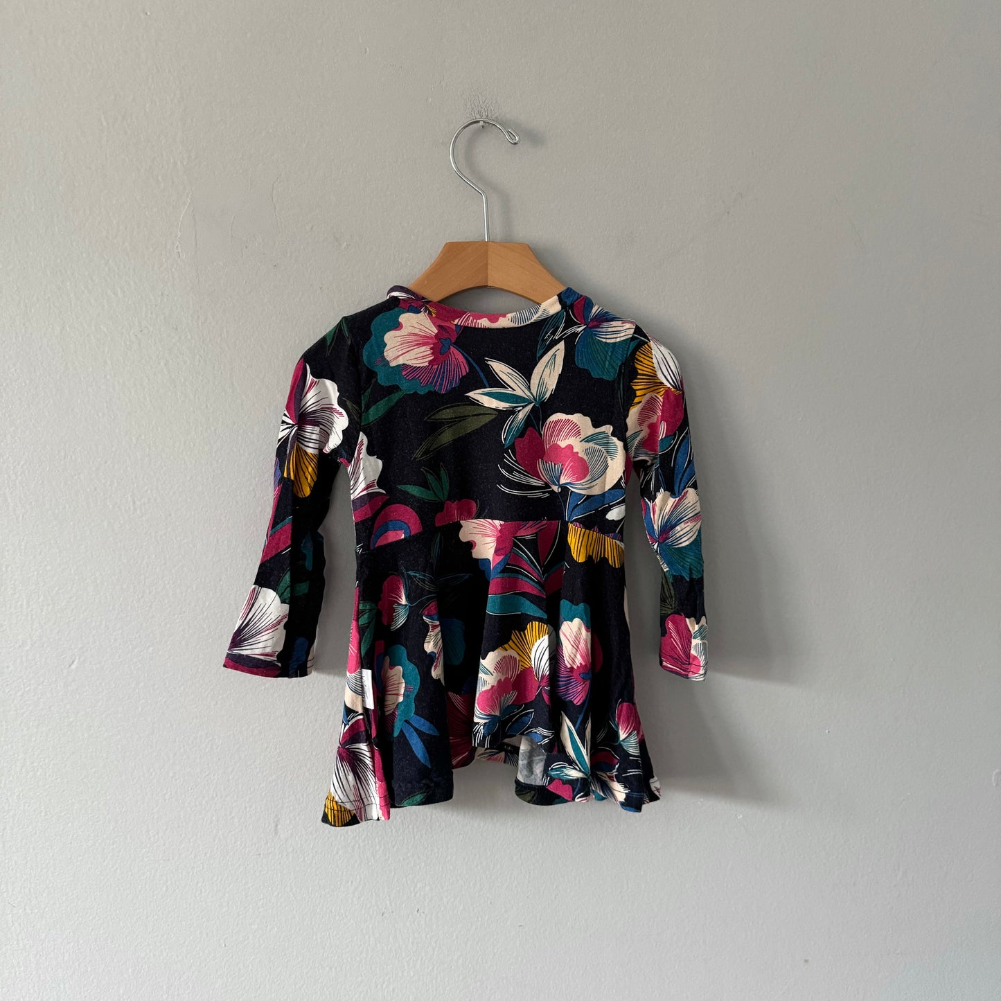 Vi & Jax / Floral dress / 2-3Y
