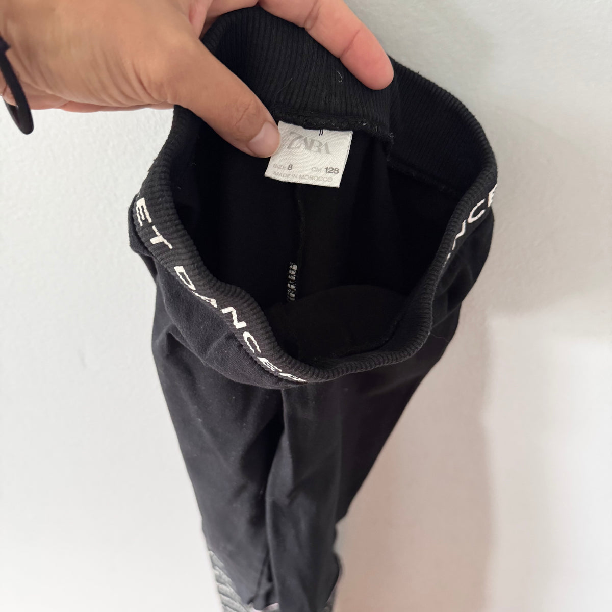 Zara / Black ballet dancer leggings / 8Y