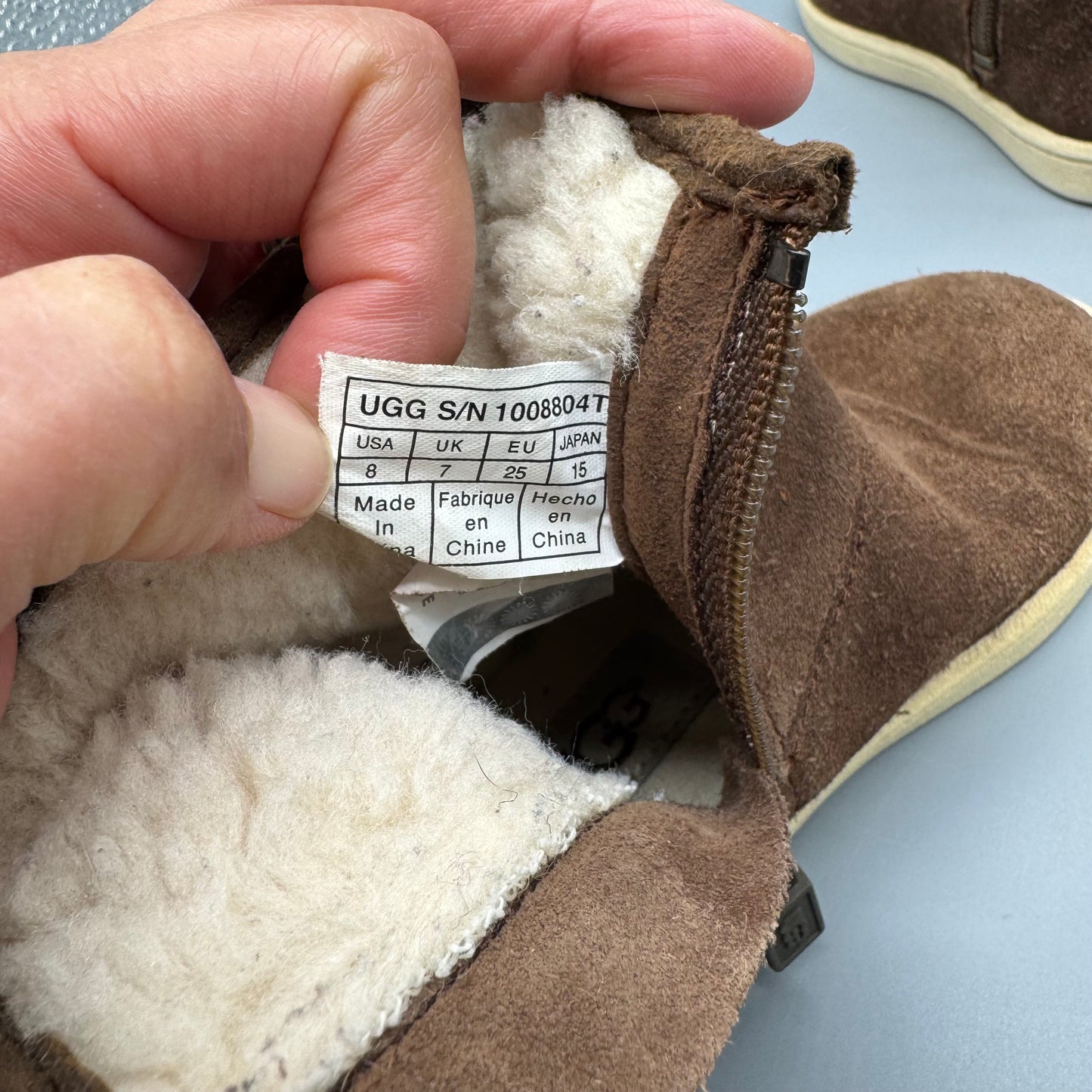 UGG / Boots / US8