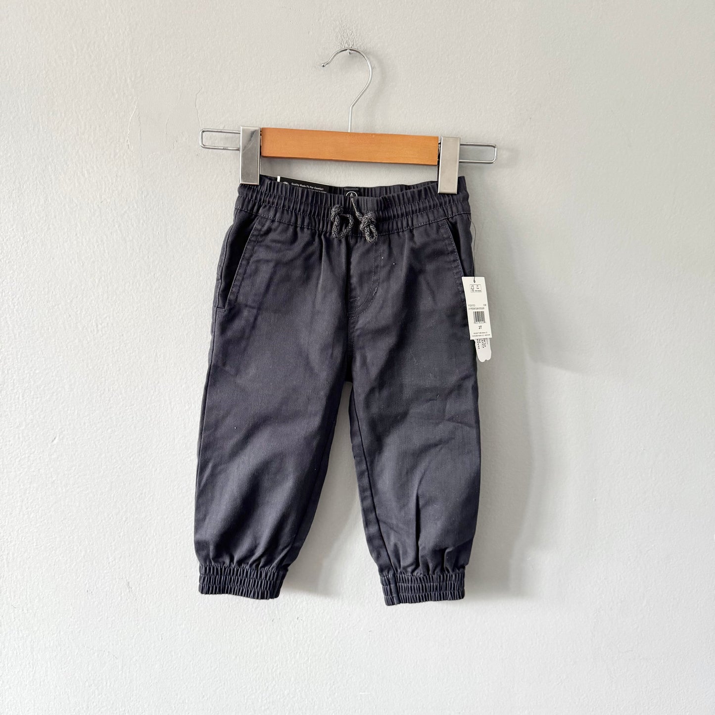 Volcom / Dark grey jogger pants / 2T - New with tag