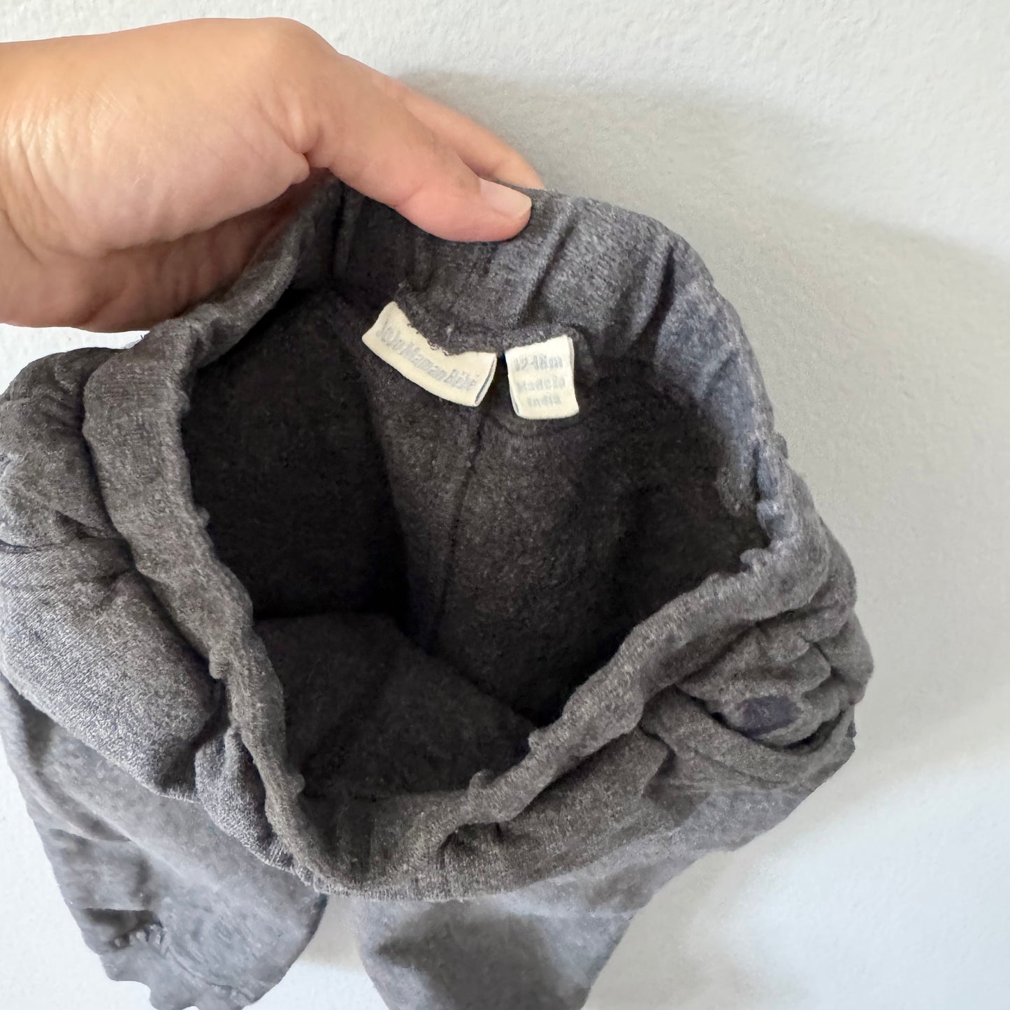 Jojo Maman bebe / Dark grey sweatpants / 12-18M