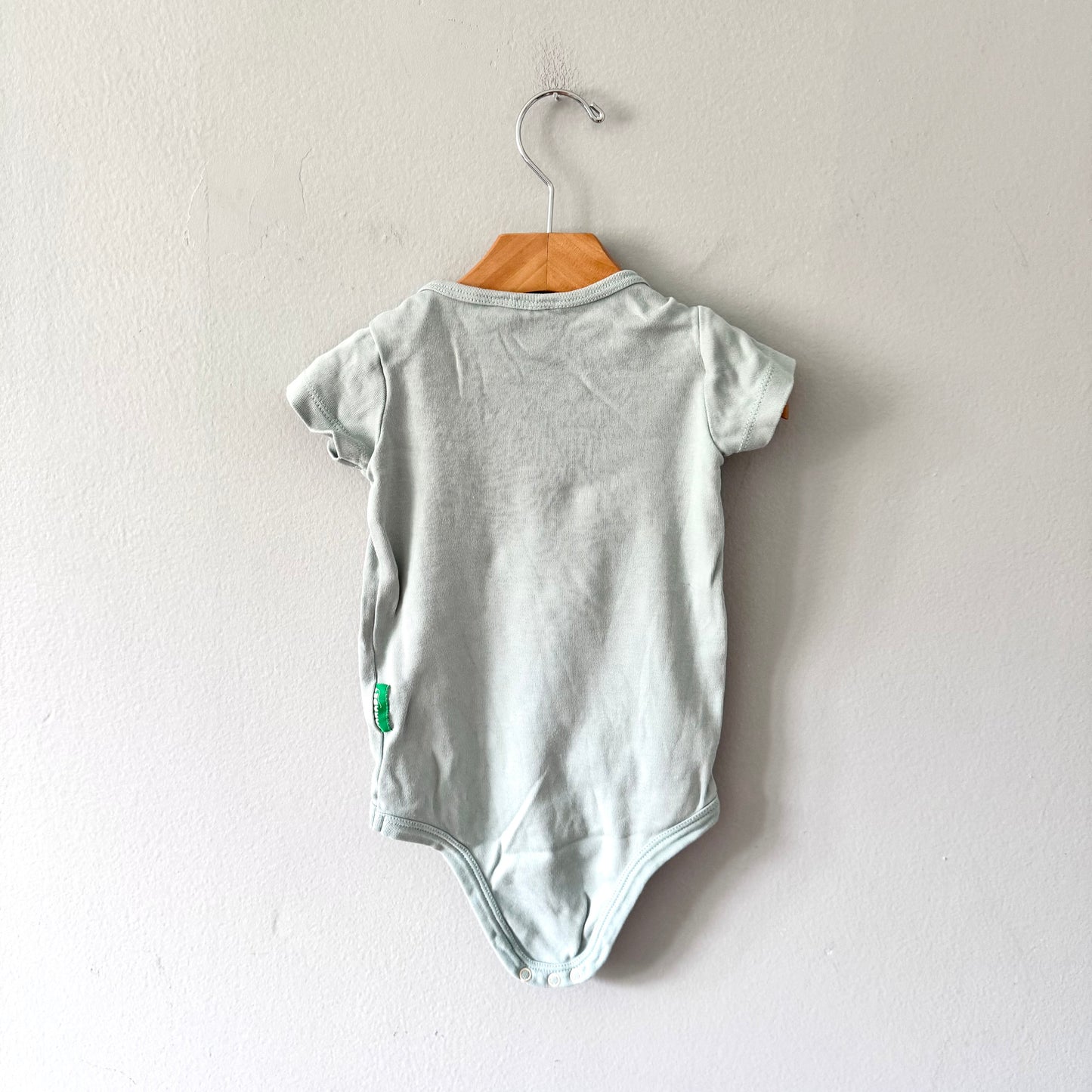 Parade Organics / Smokey blue onesie / 6-12M