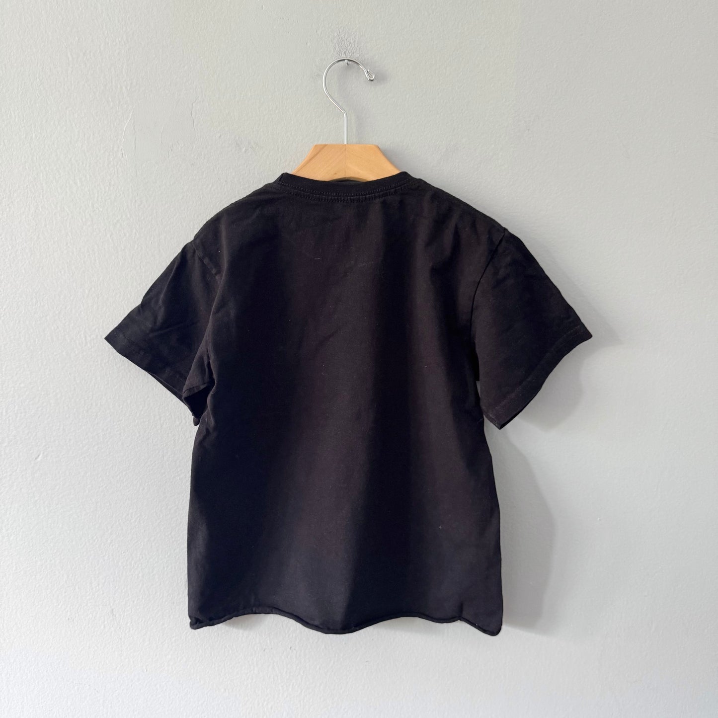 Def Leppard / Black T-shirt / 8Y