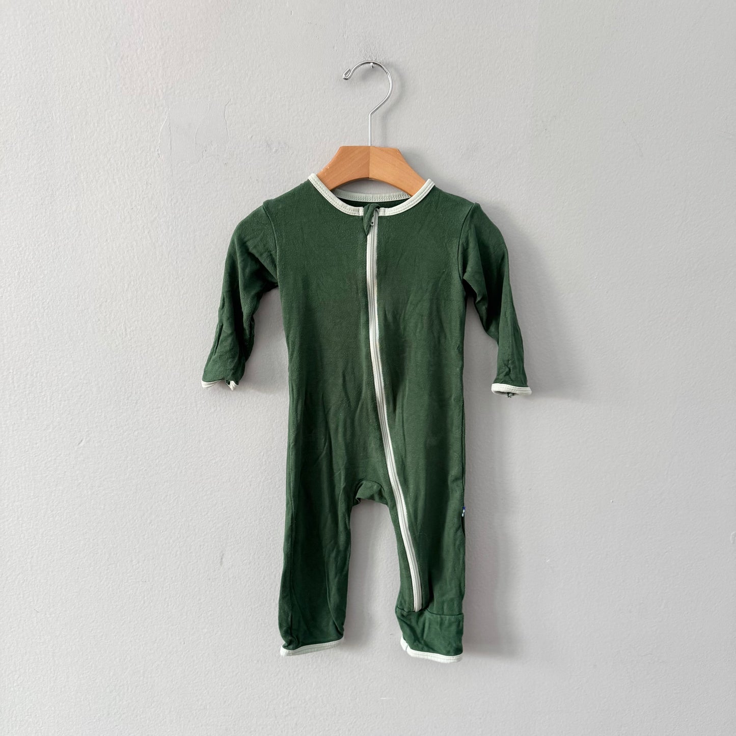 Kickee Pants / Green romper / 3-6M