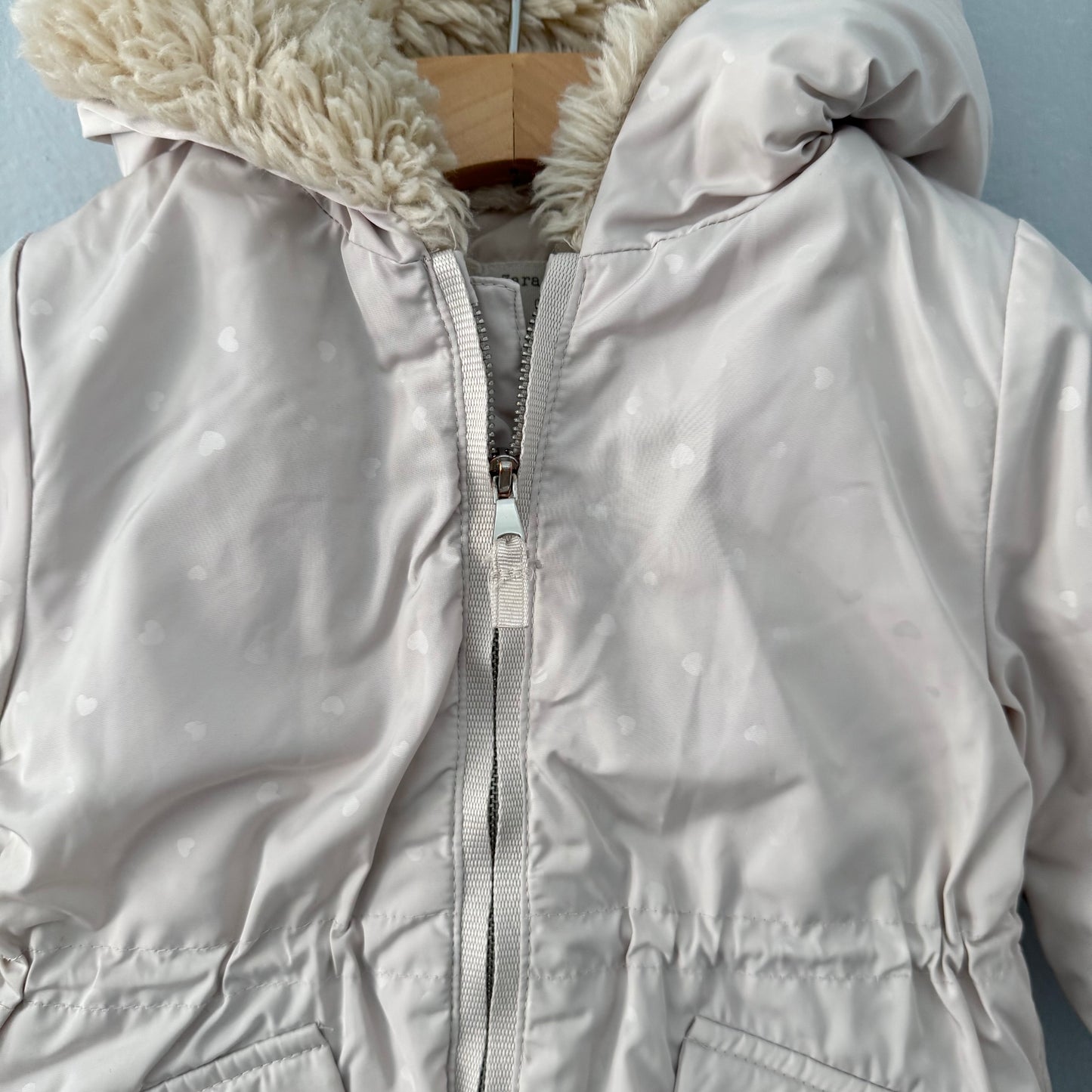Zara / Sherpa lined zip up jacket / 18-24M