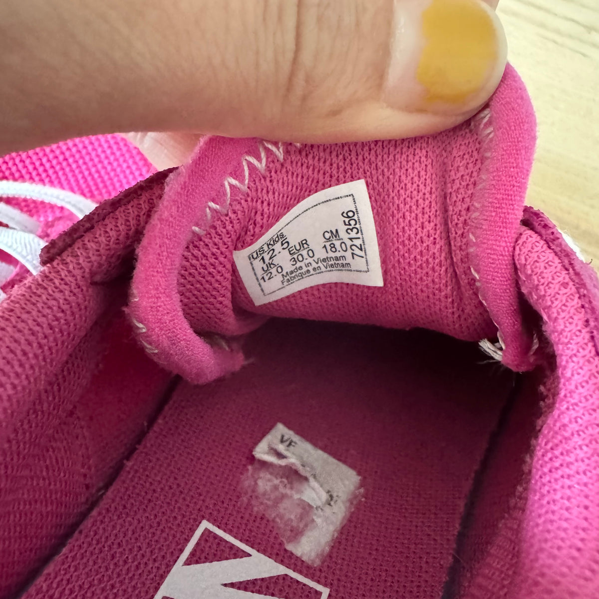 Vans / Pink slip on / US12.5