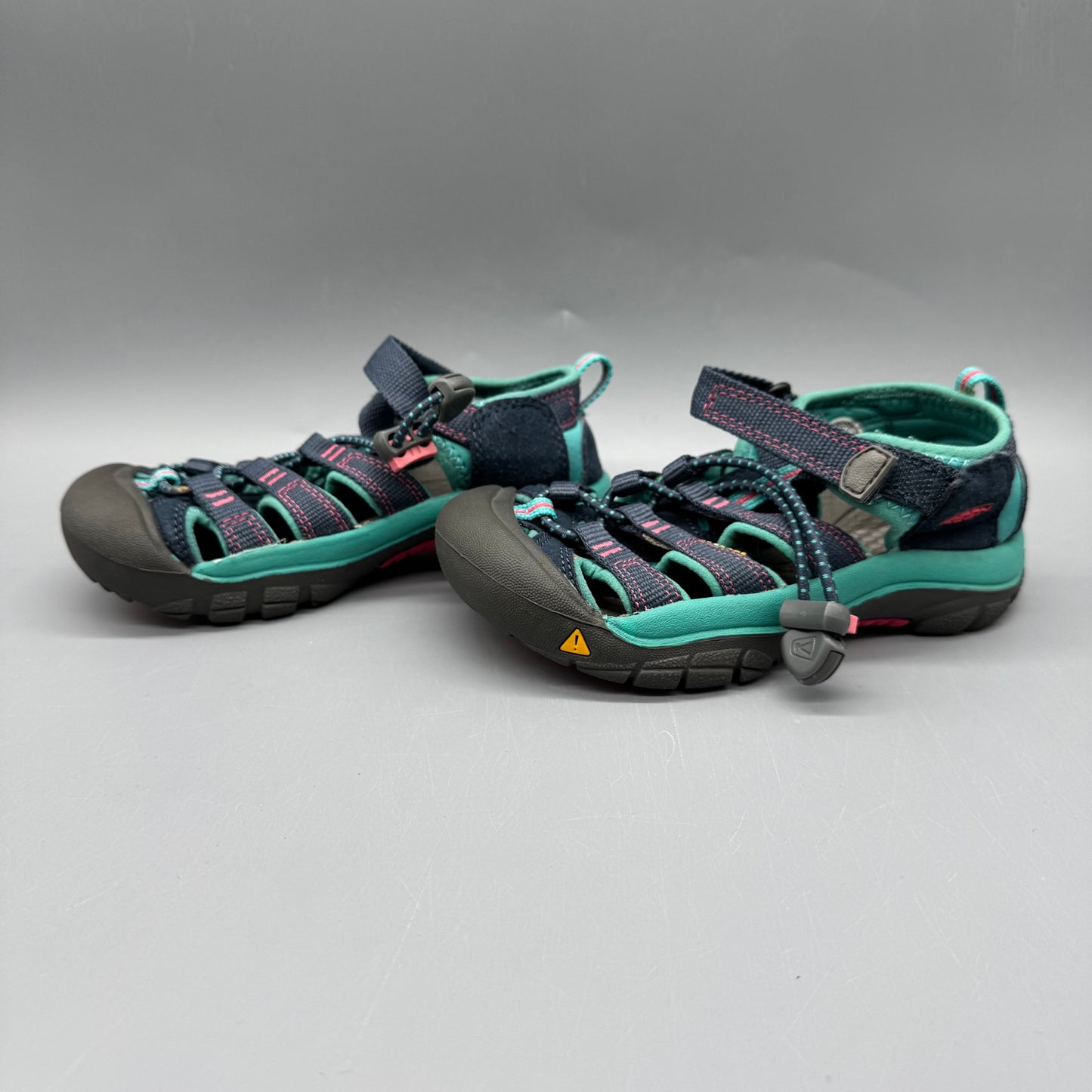Keen / Sandals / US11