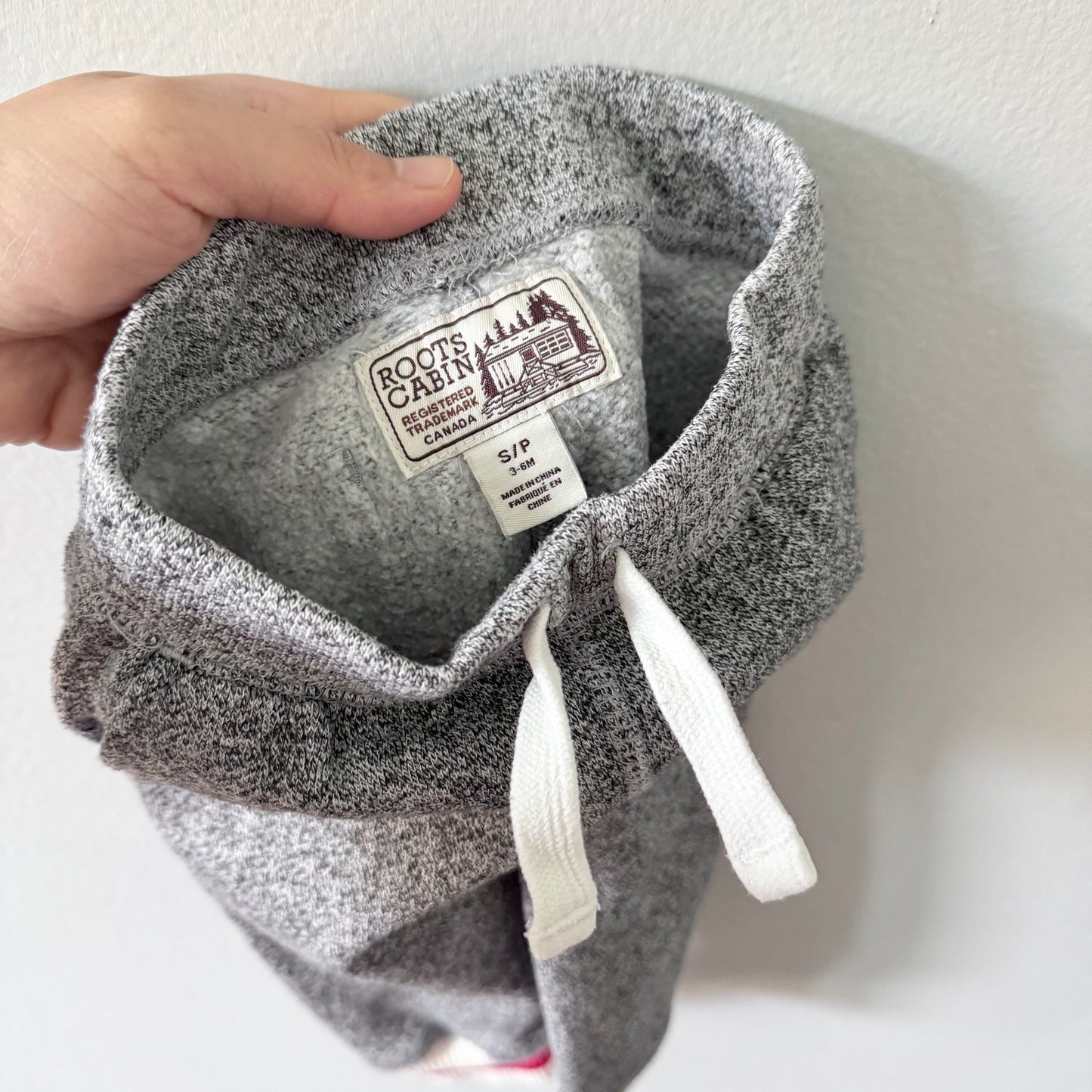 Roots / Salt and pepper sweatpants / 3-6M