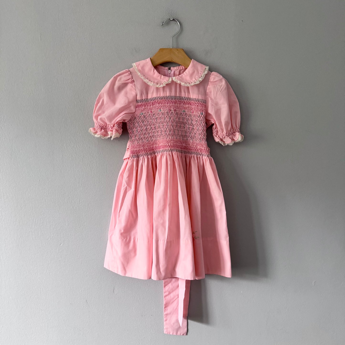 Vintage Handmade / Pink puff sleeves dress / 3-4Y