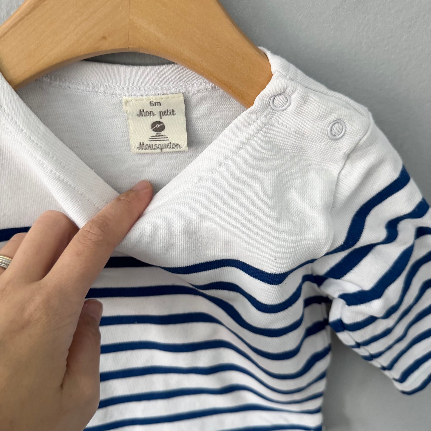 Mon Petit / White x blue striped boat neck / 6M