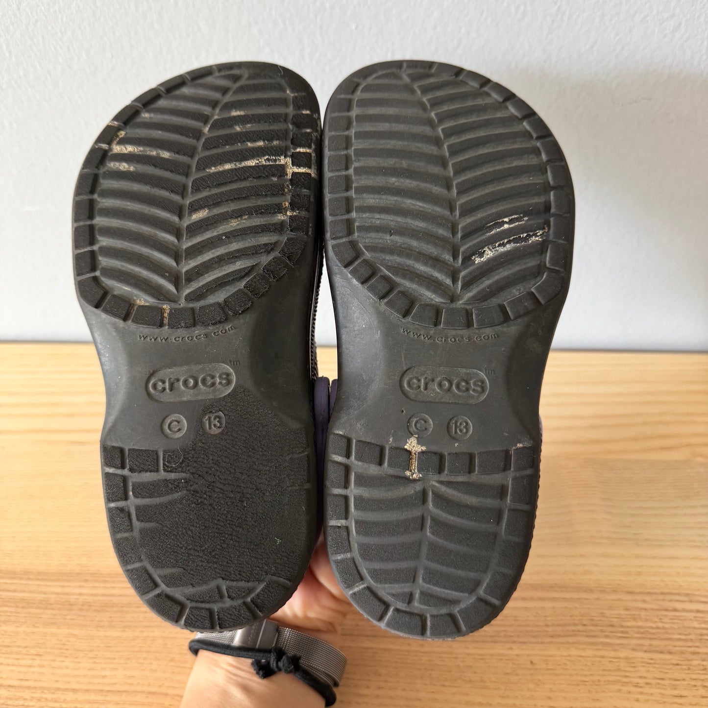 Crocs / Sandals / US13