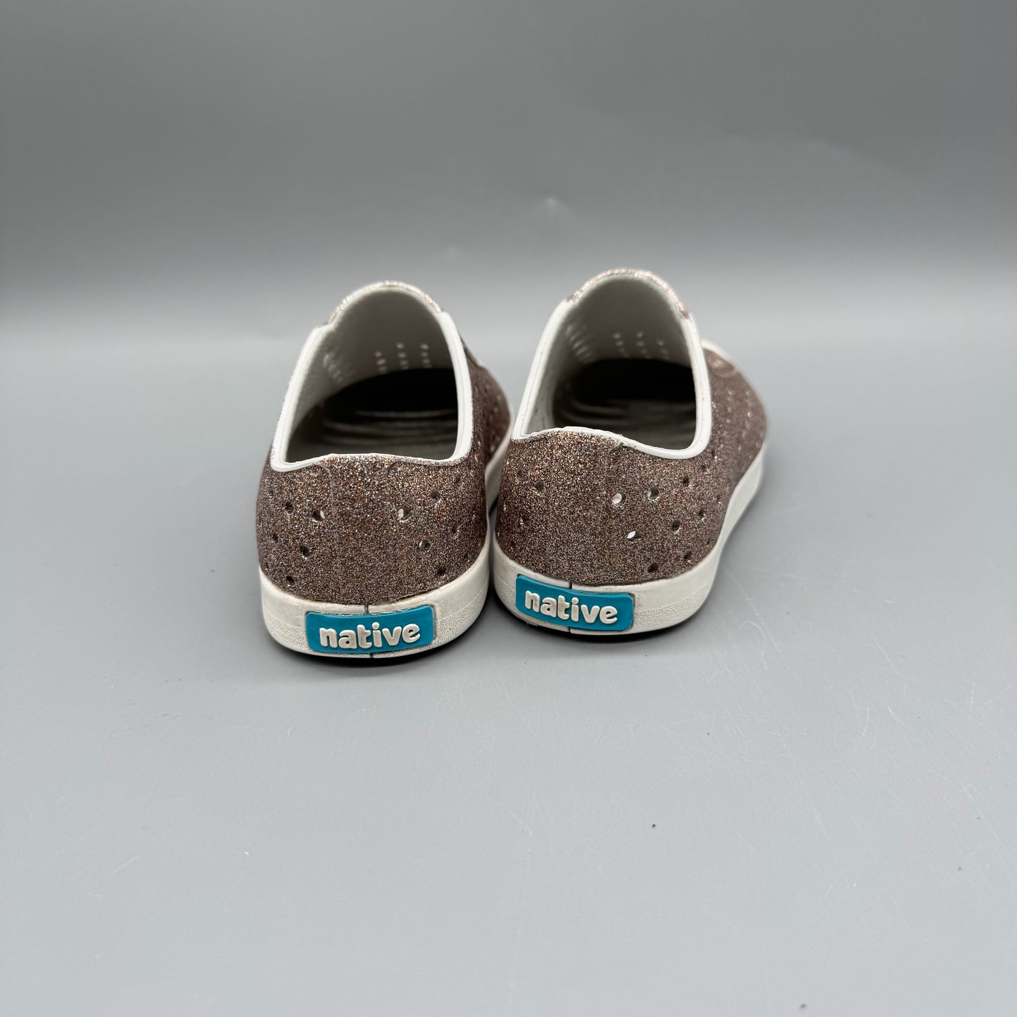 Native / Sandals / US8