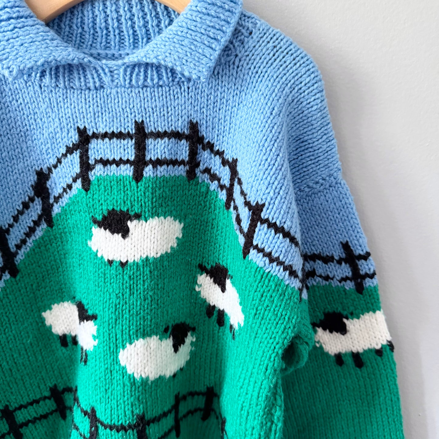 Handmade / Sheep knit pullover / 7Y