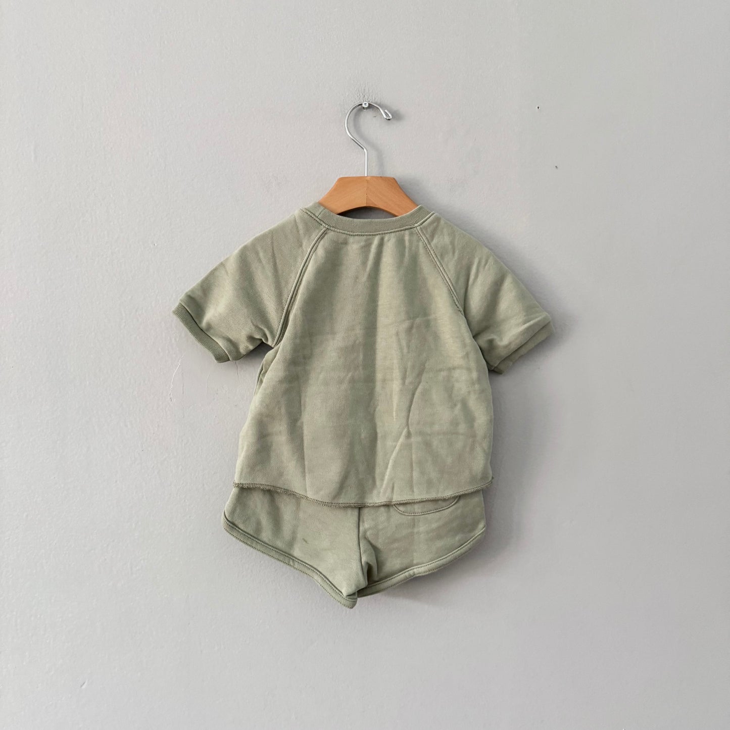 Gap / Yoda crew set / 12-18M - New with tag