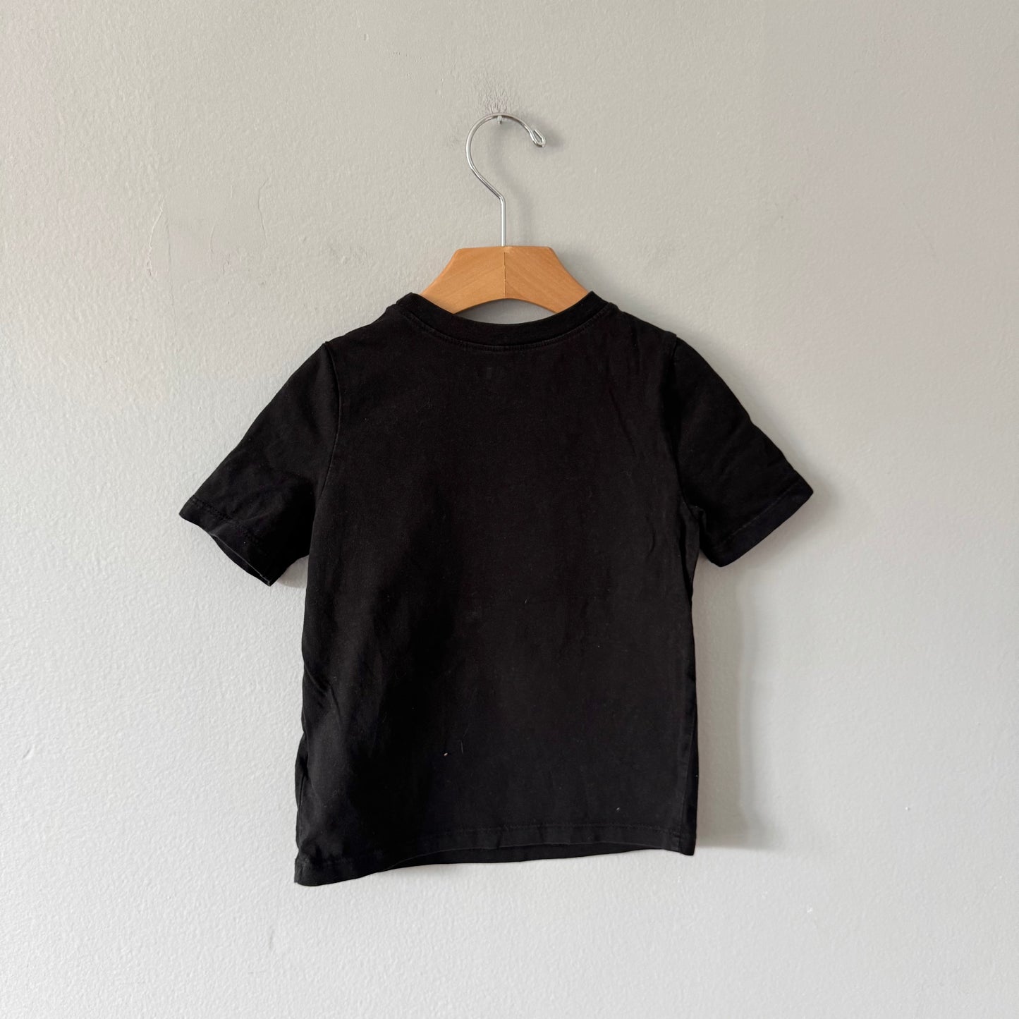 Old Navy / Run DMC T-shirt / 3T