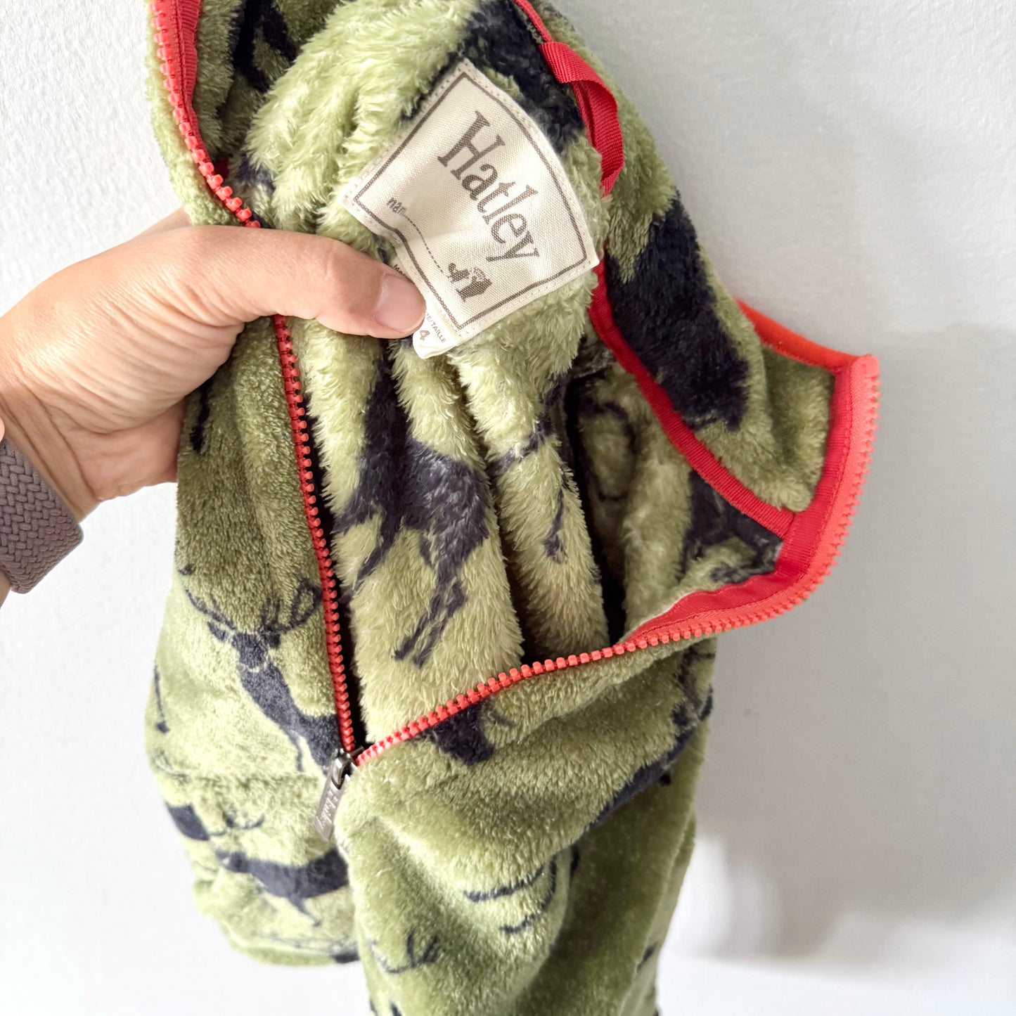 Hatley / Khaki x deer fleece zip up / 4Y
