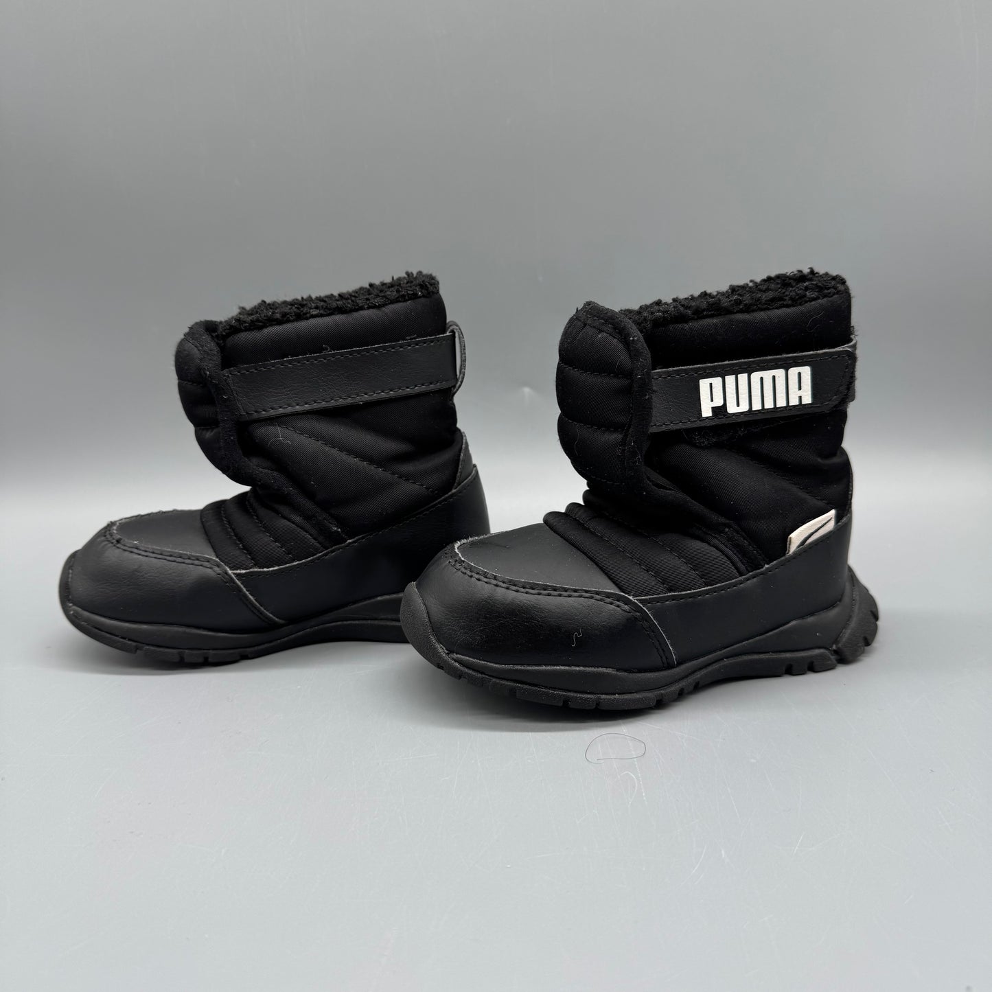 Puma / Snow Boots / US7