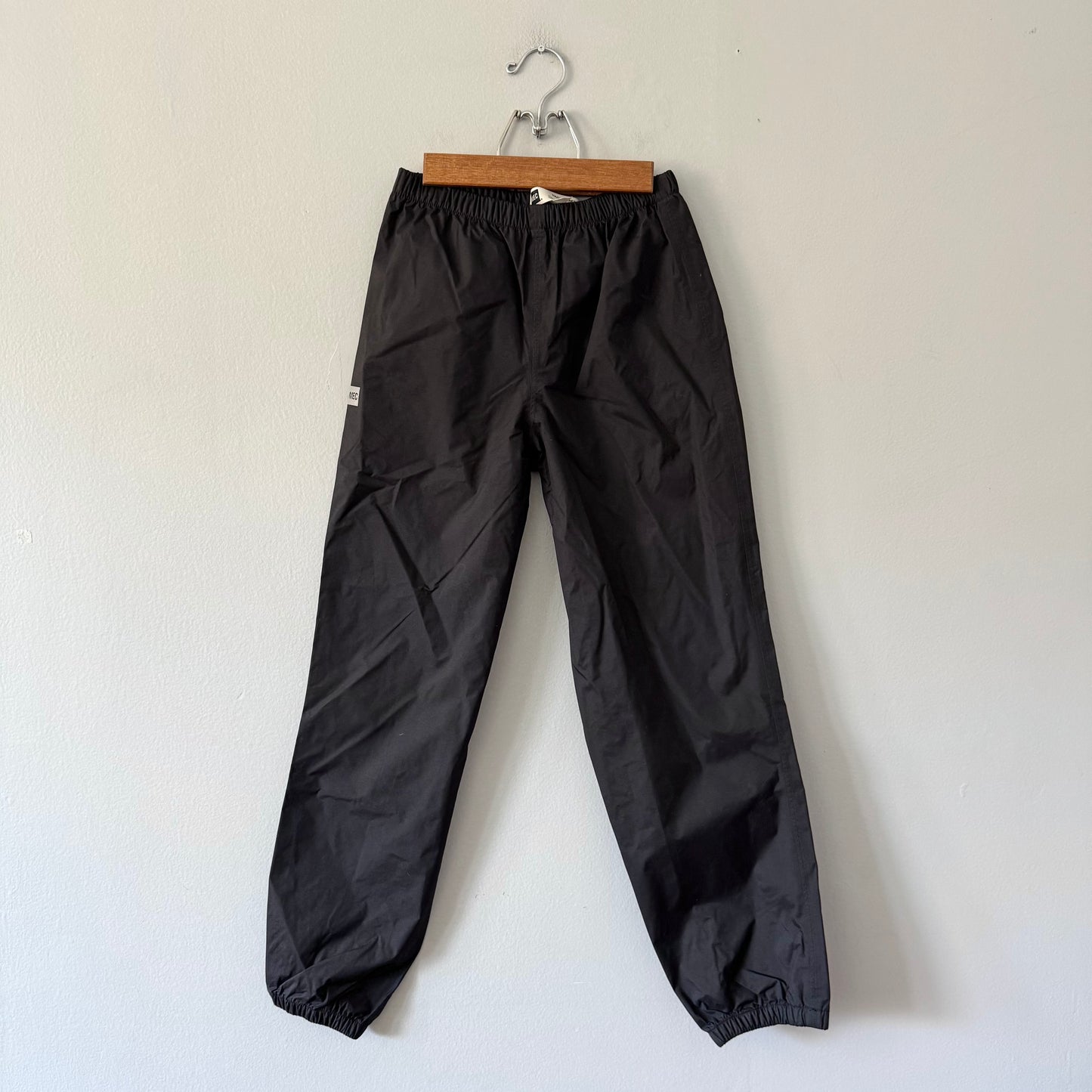 Mec / Black rain pants / 12Y