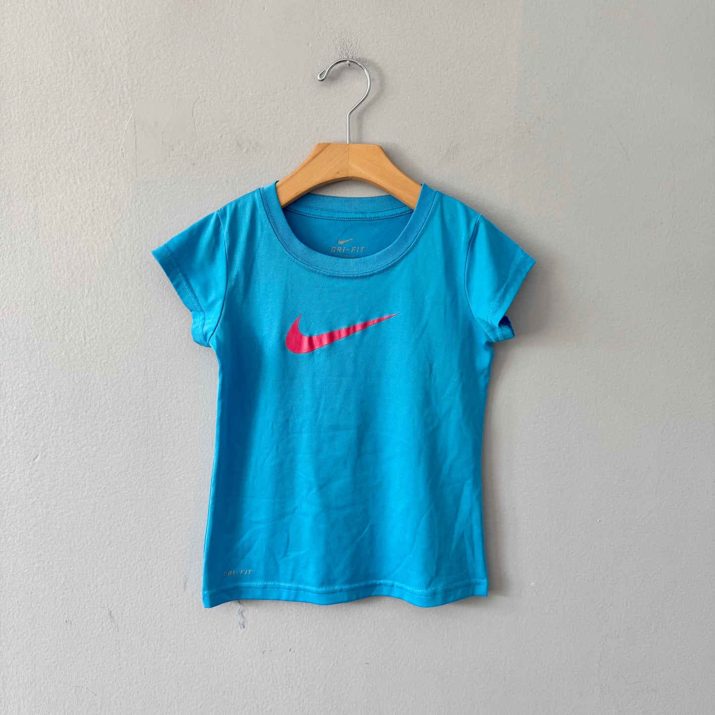 Nike / Blue drifit girl's top / 6Y
