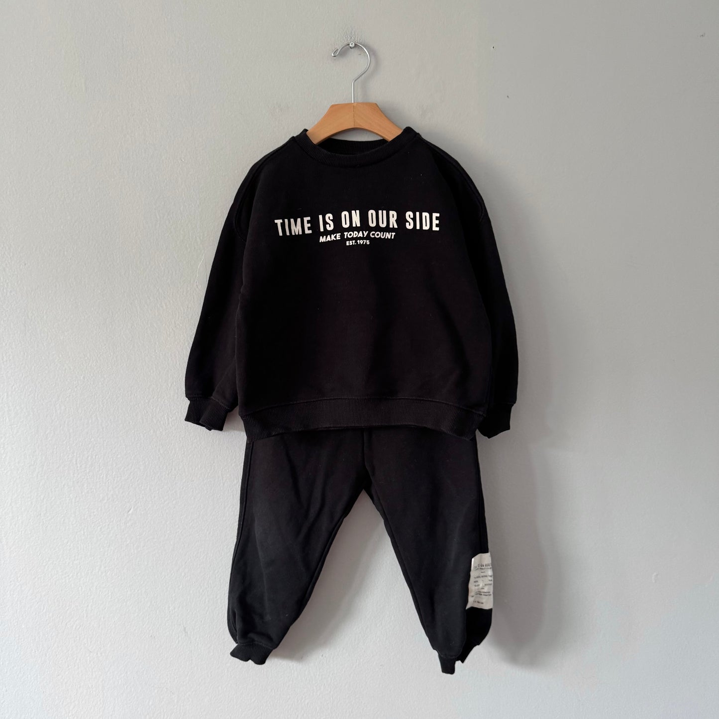 Zara / Time is on our side set up / 3-4Y