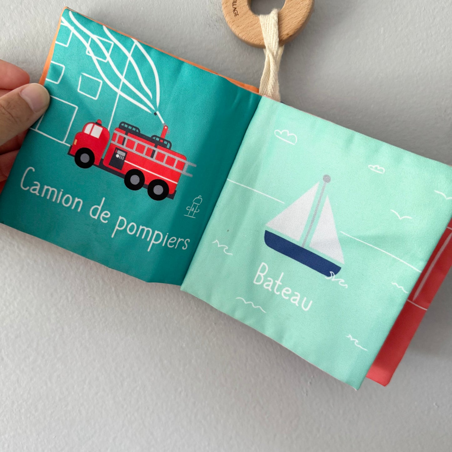 Coco Village / Cloth French book - Vehicles
