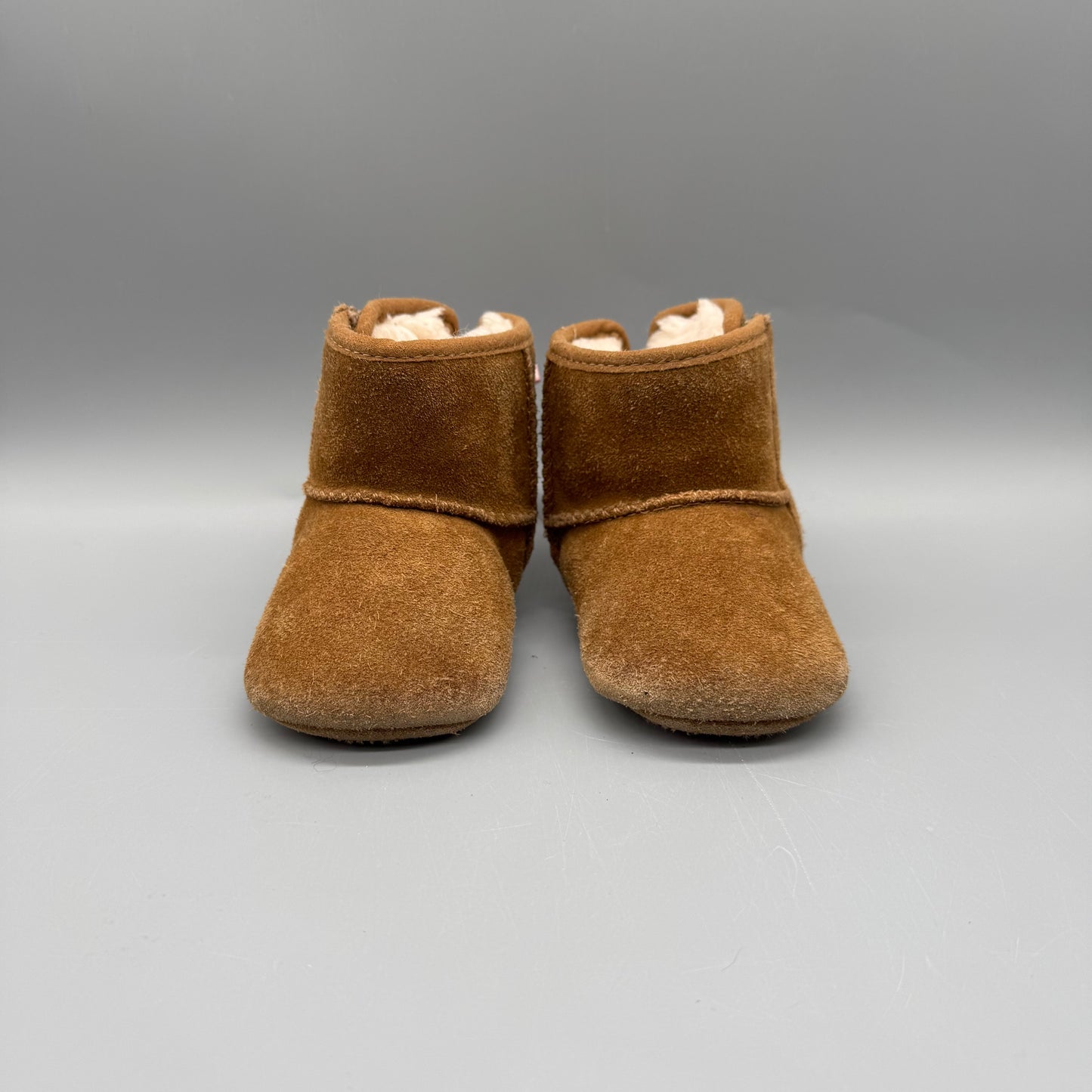 UGG / Boots / US4-5