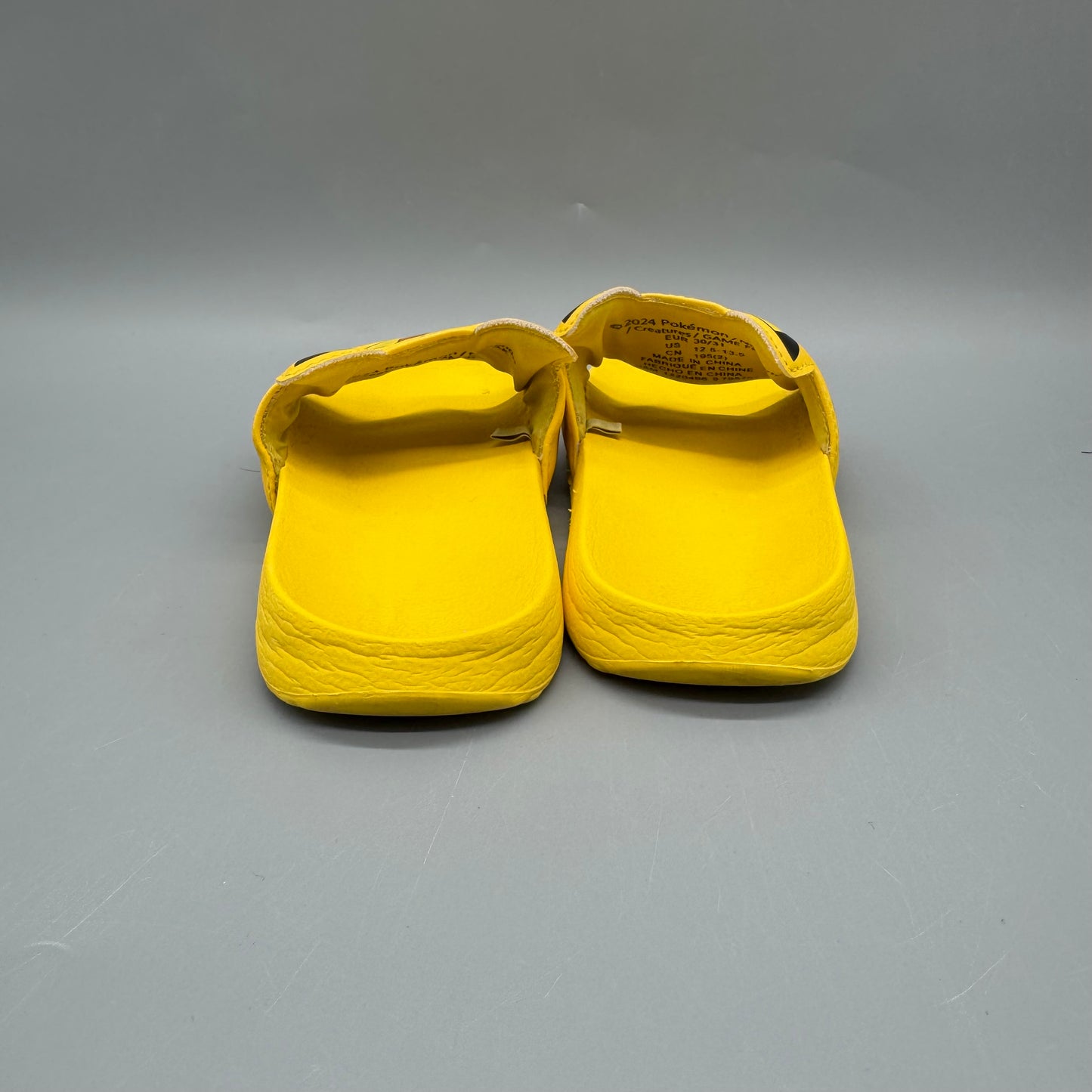 Pokemon / Sandals / US12-13