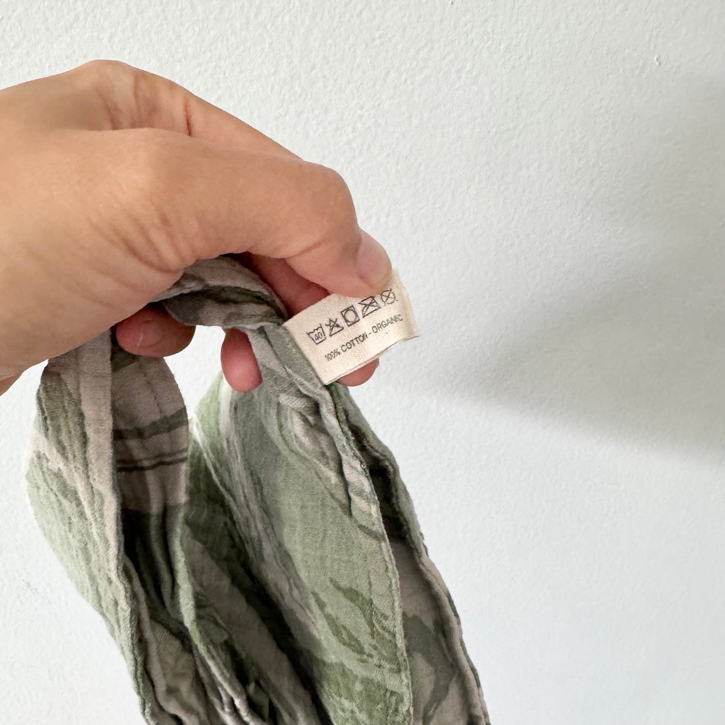Bibs Denmark / Khaki muslin bib