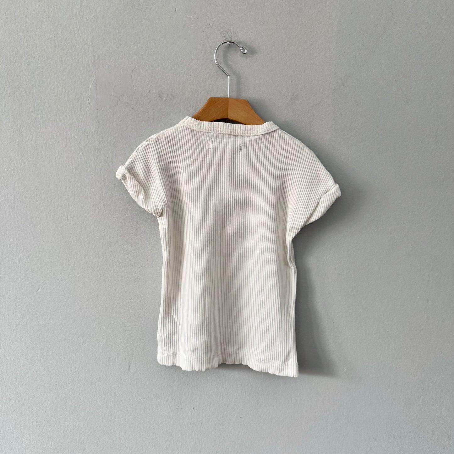 Bajoue / White ribbed short sleeve / 2-4T