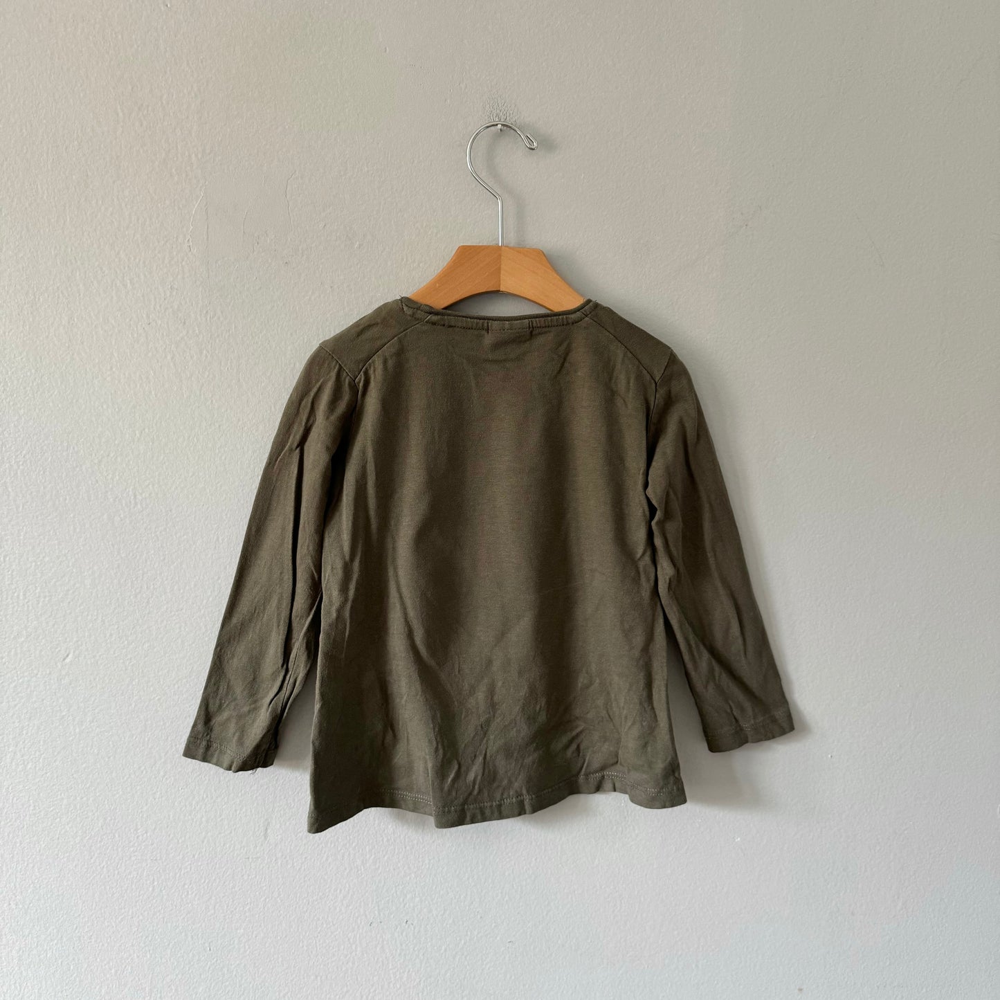 Zara / Time for Magic long sleeve T-shirt / 4Y