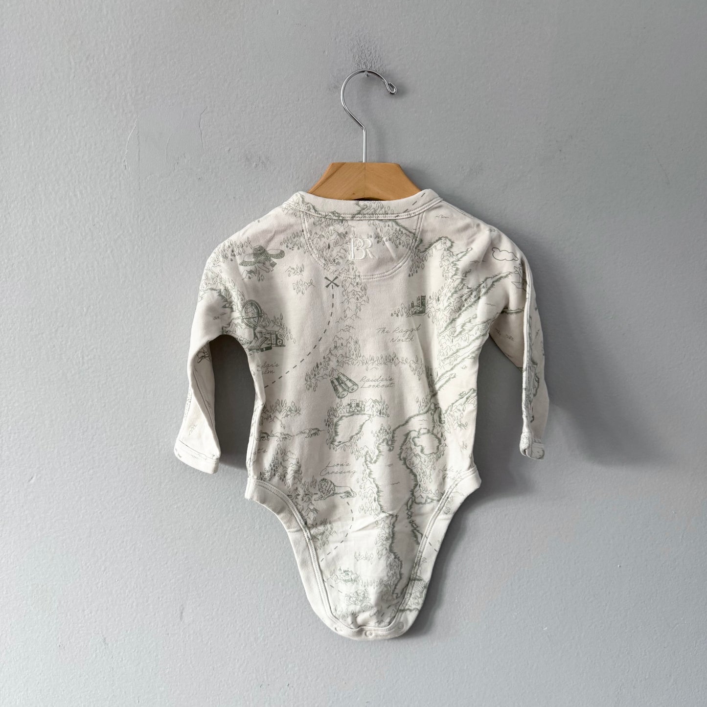 BR Baby / White x light green long sleeve onesie / 12-18M