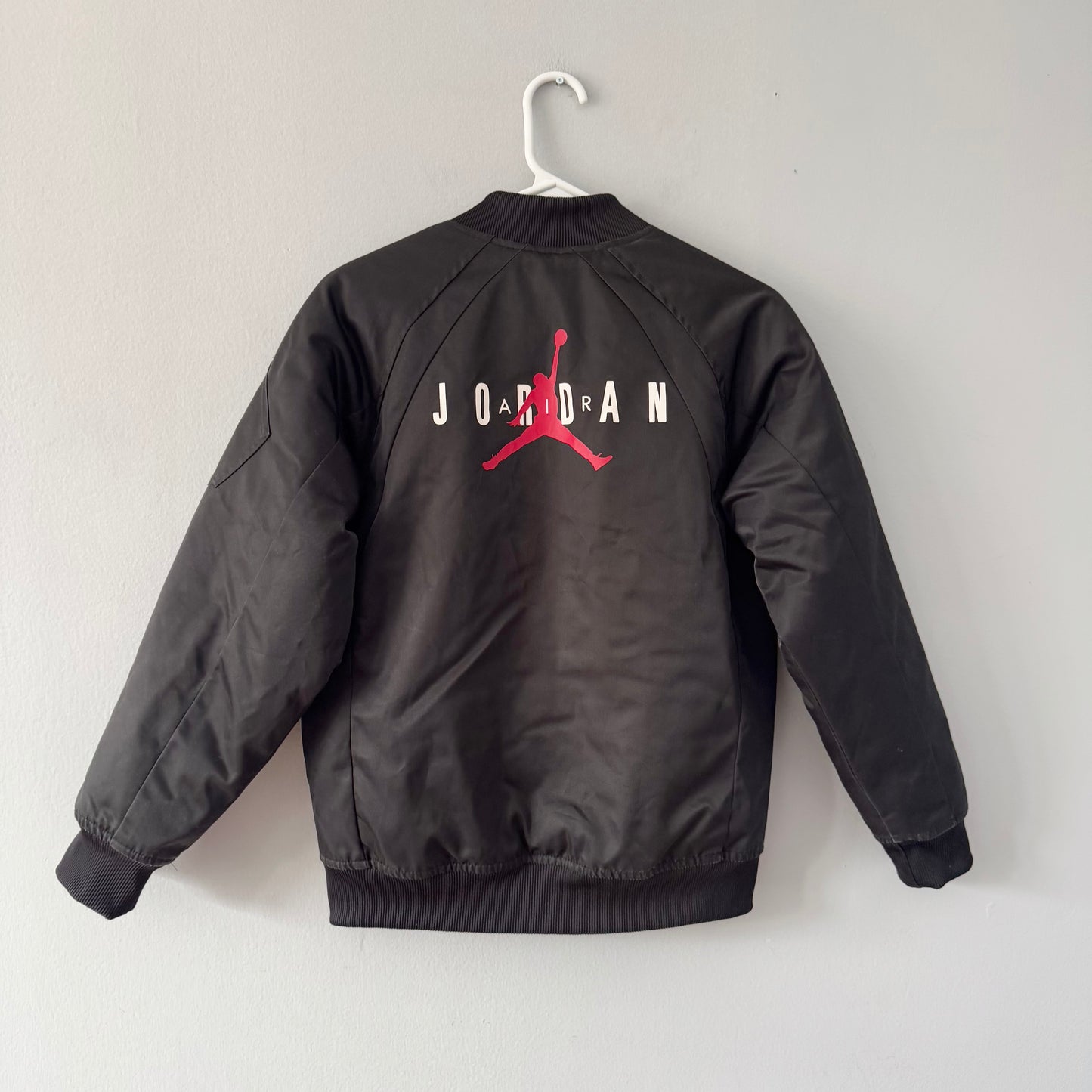 Air Jordan / Bomber jacket / 10-12Y