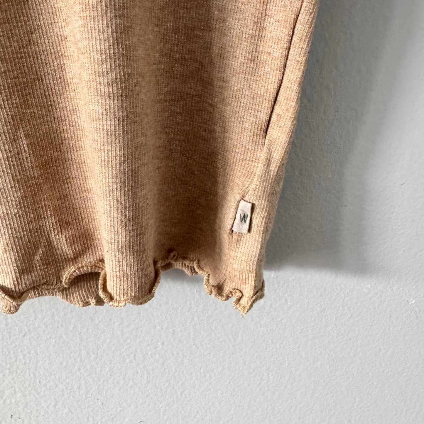 Wheat / Brown ribbed short sleeve top / 5Y
