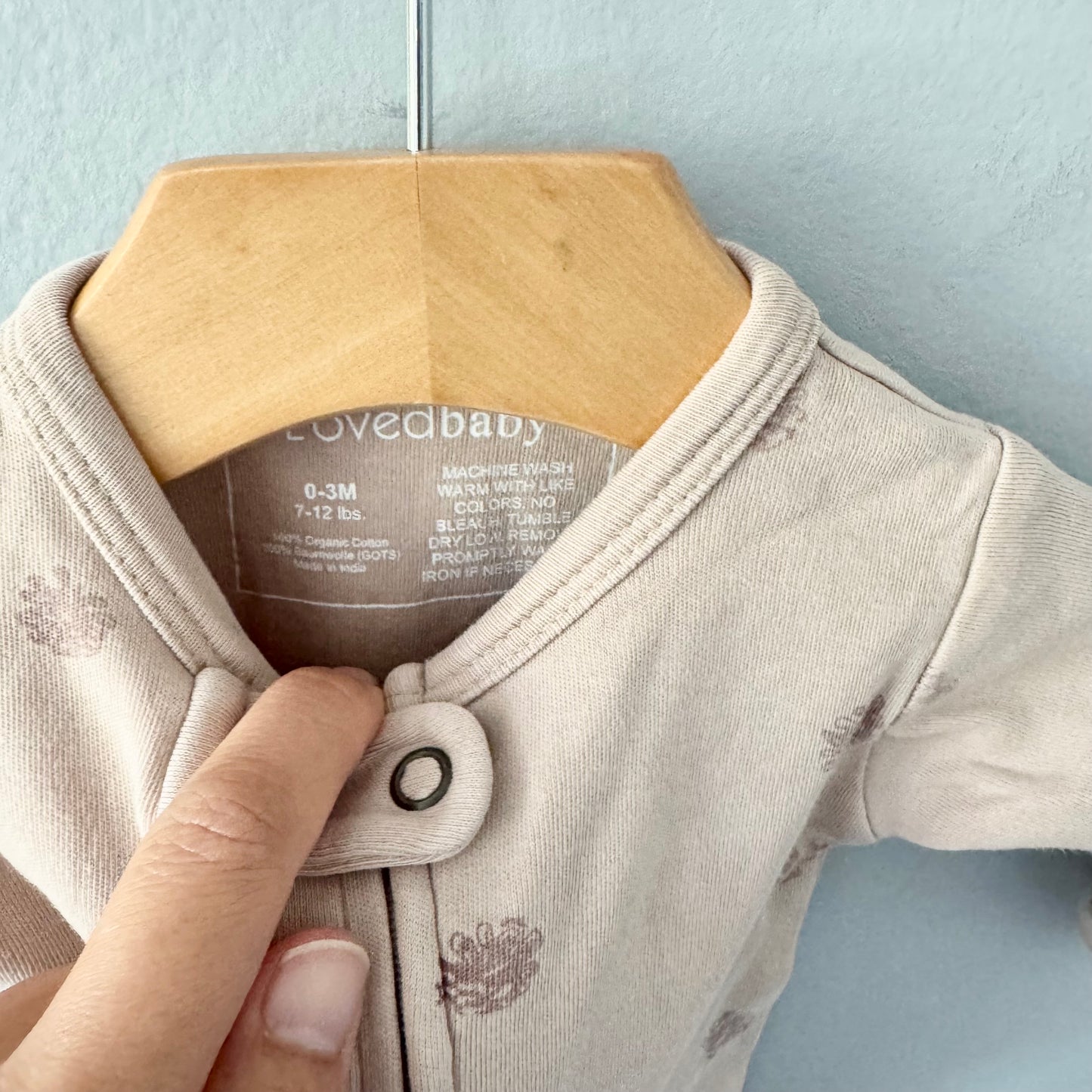 L'oved baby / Beige romper / 0-3M