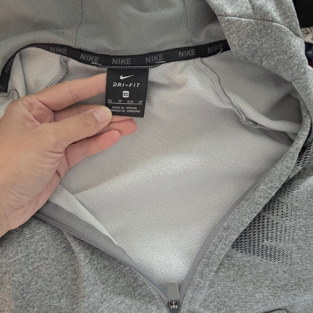 Nike / Grey fleece lined zip up / XS(5-6Y)