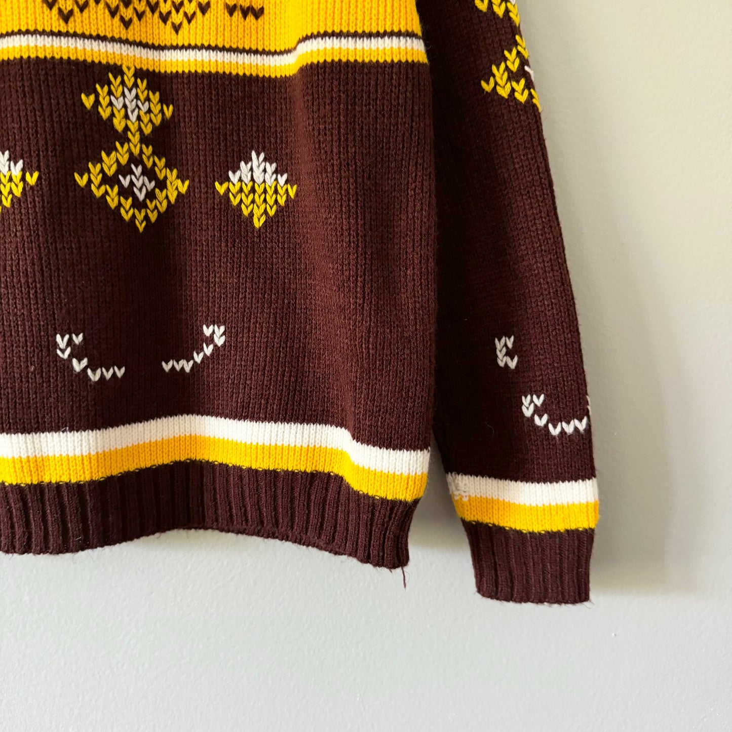 Vintage / Brown acrylic knit sweater / 6-7Y