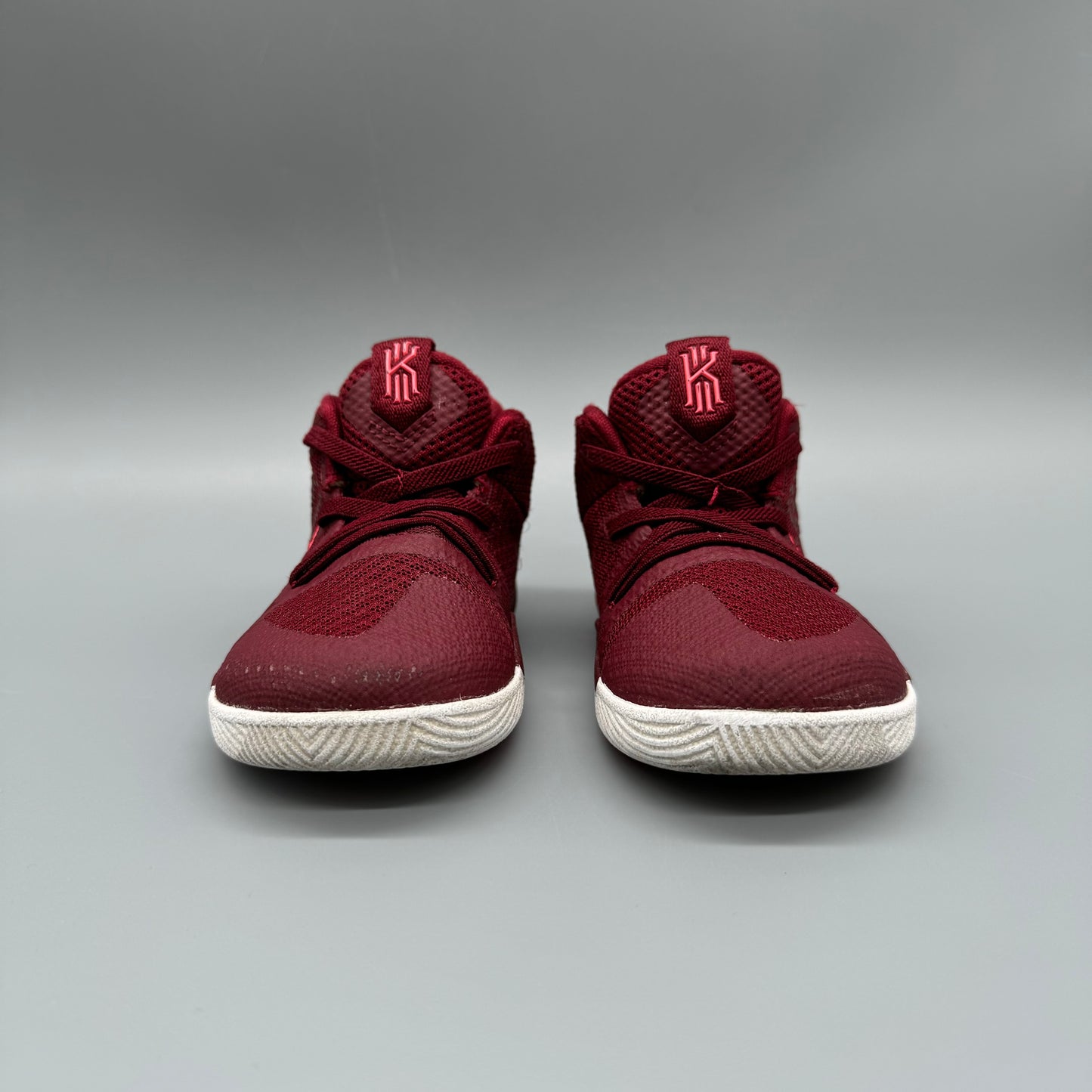 Nike / Kyrie / Runner / US6