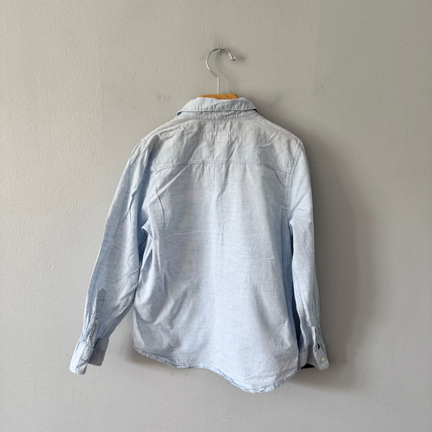 H&M / Light blue shirt / 7-8Y