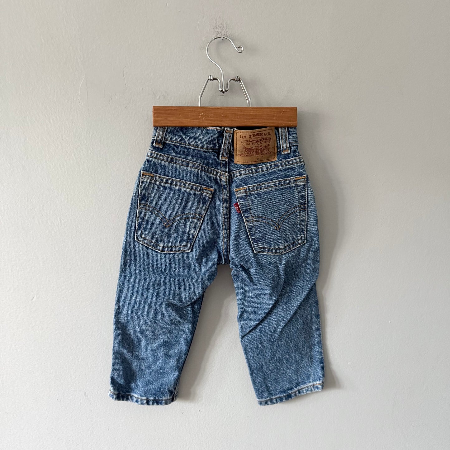 Levi's / Vintage straight denim, Made in Canada / 2Y
