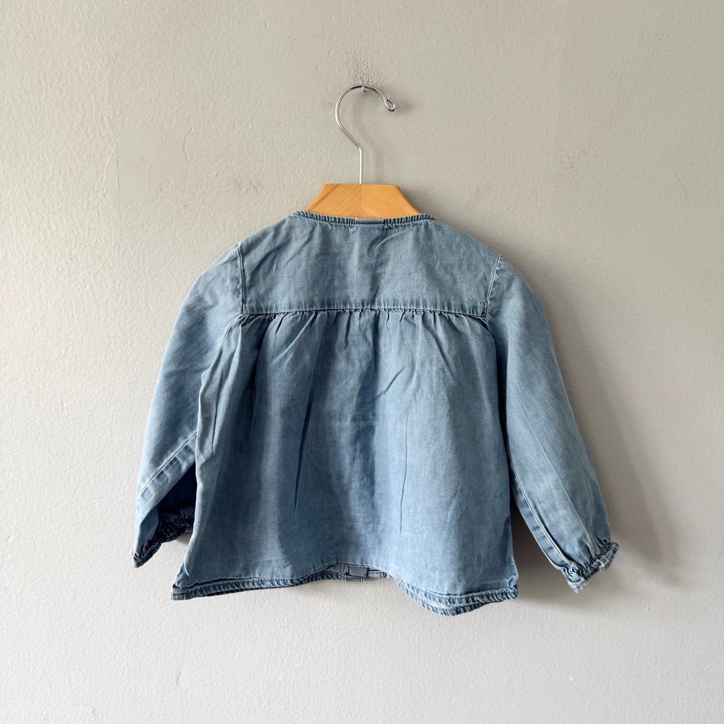 H&M / Chambray long sleeve blouse / 12-18M
