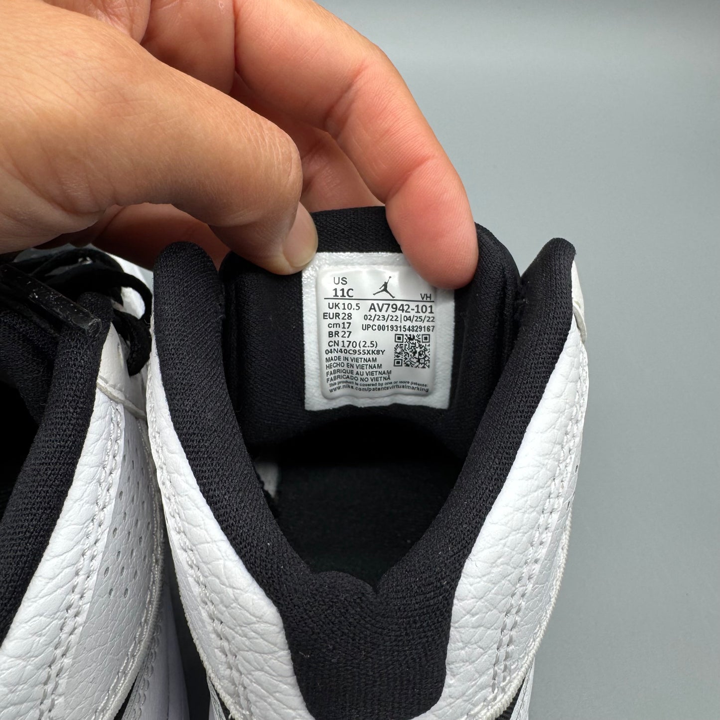 Nike / Jordan / Running Shoes / US11