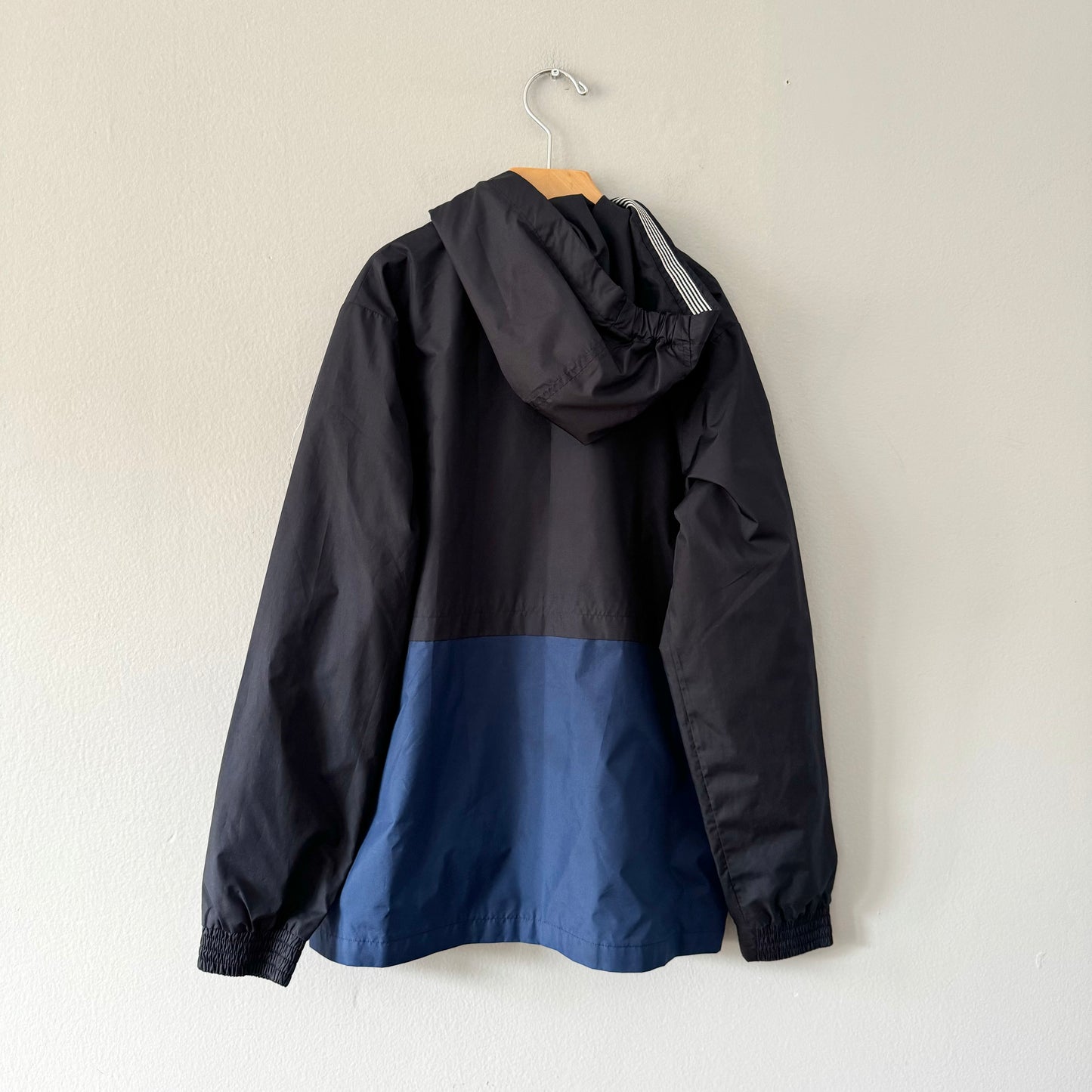 Jacadi / Navy windbreaker / 12Y